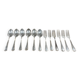 Lot de 12 couverts signé Christofle modèle Spatours en métal argenté