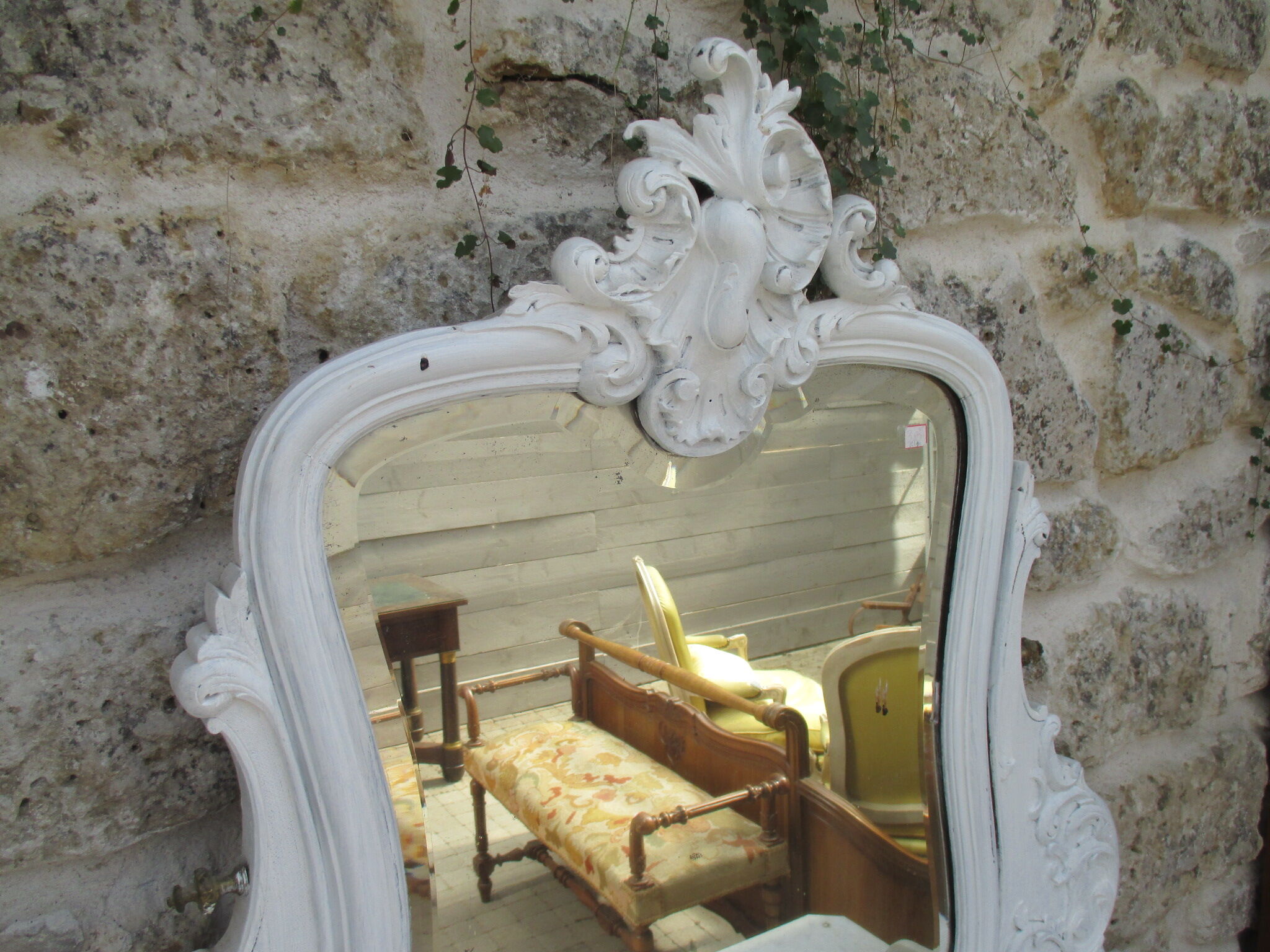 Dressing table