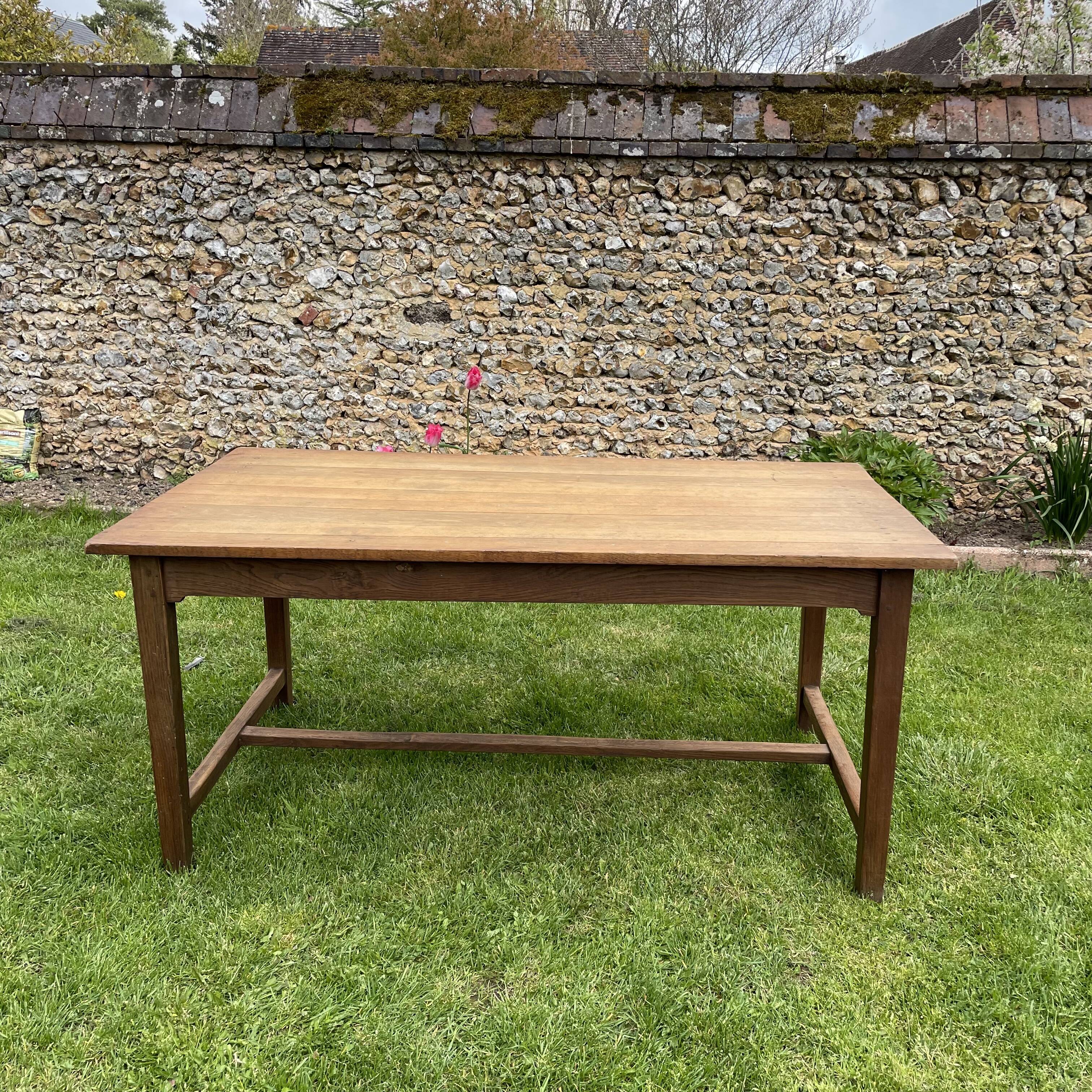 Vintage solid oak farmhouse table 6-8 people