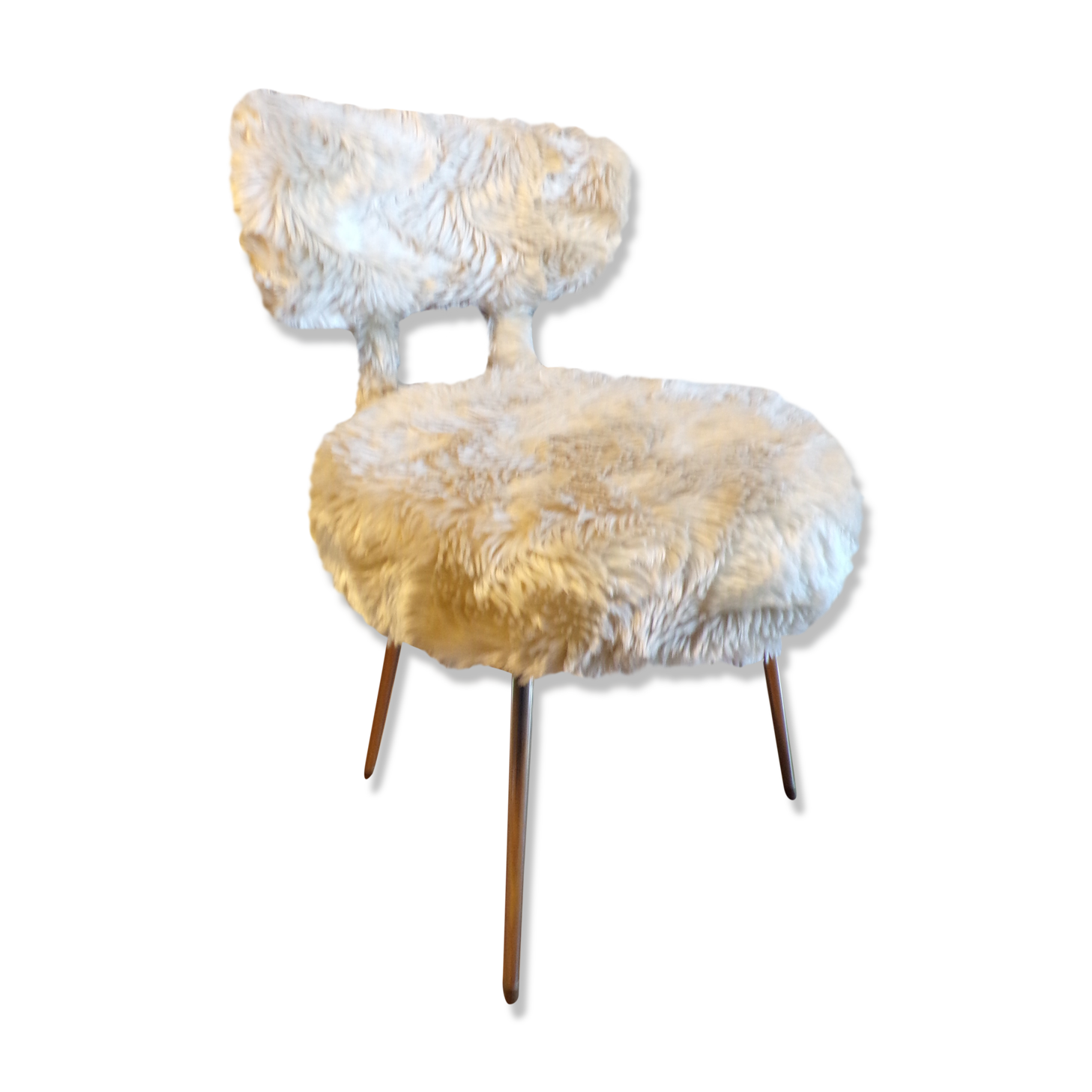 Vintage moumoute chair
