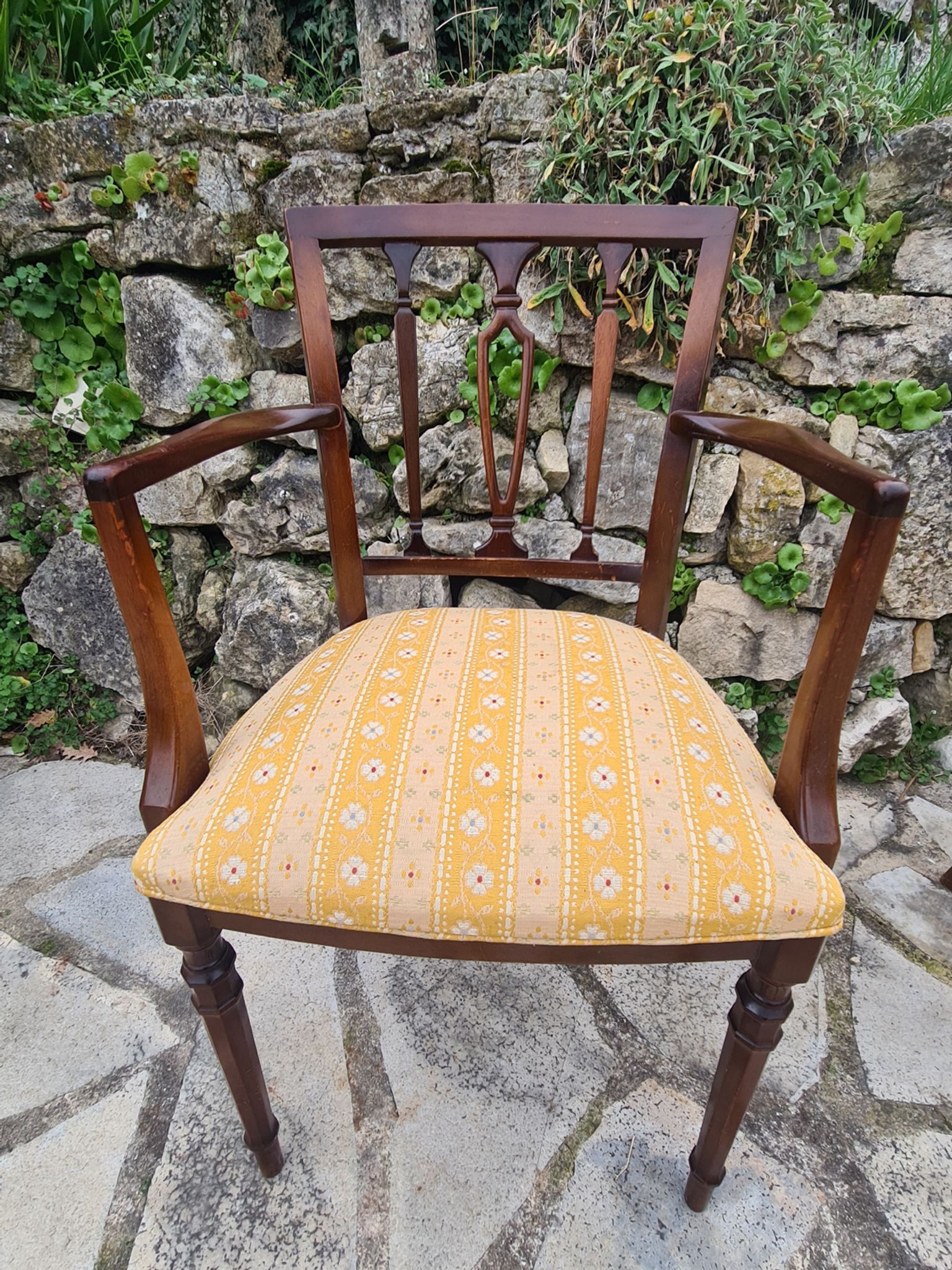 English mahogany living room furniture circa 1900