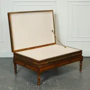 Vintage Coffee Table in Faux Leather with Internal Storage for Books