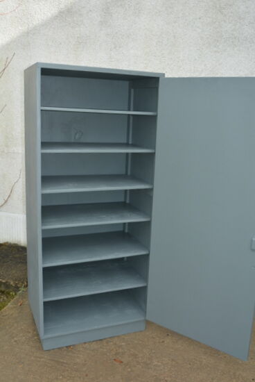 Vintage wardrobe no.7