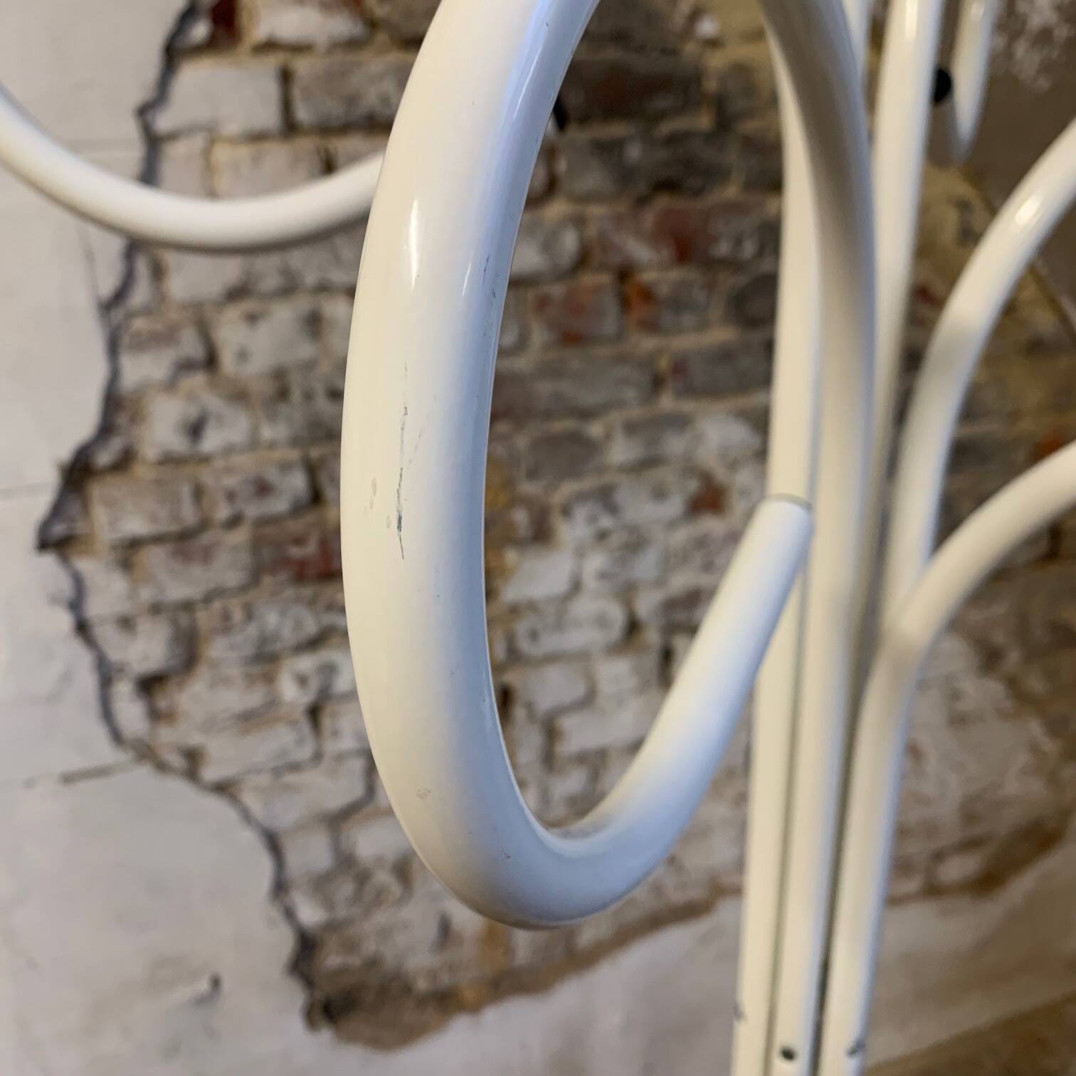 Original white lacquered metal coat rack from the 1980s