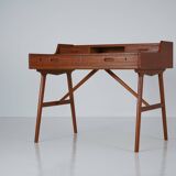 Danish teak desk, Model 64, by Arne Wahl Iversen for Vinde Møbelfabrik, 196