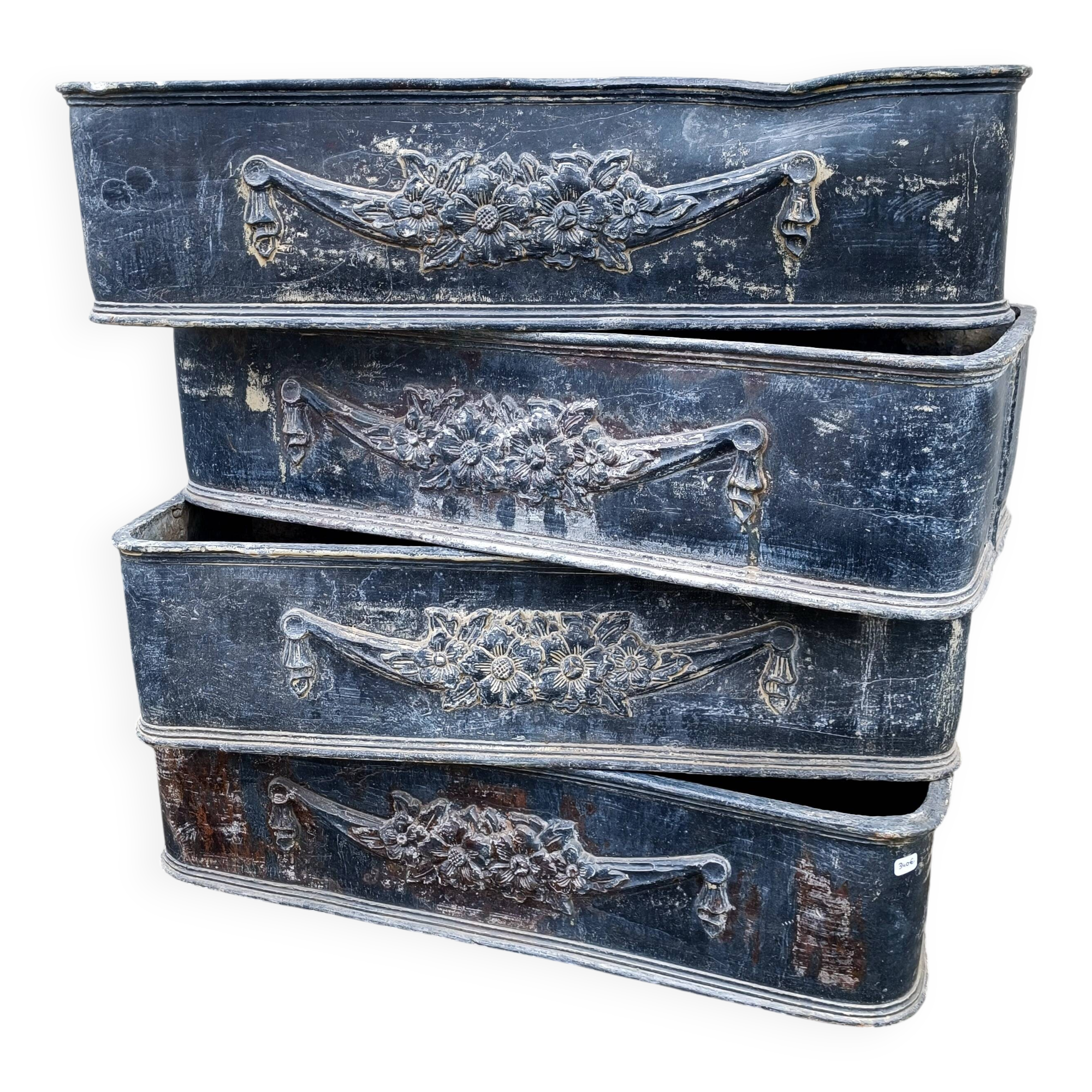 Antique planters