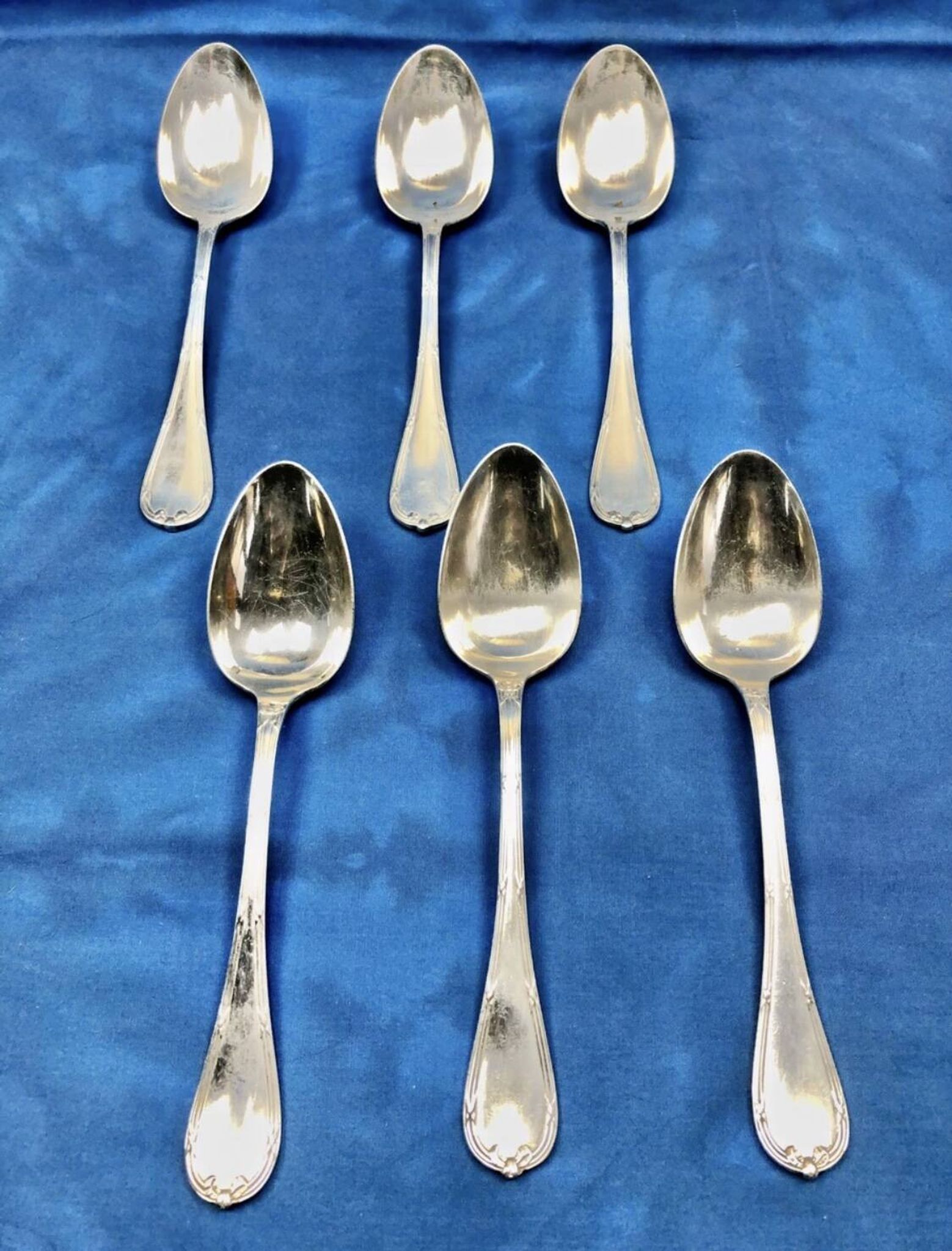 6 cuillères à soupe métal argenté Christofle modèle Rubans croisés