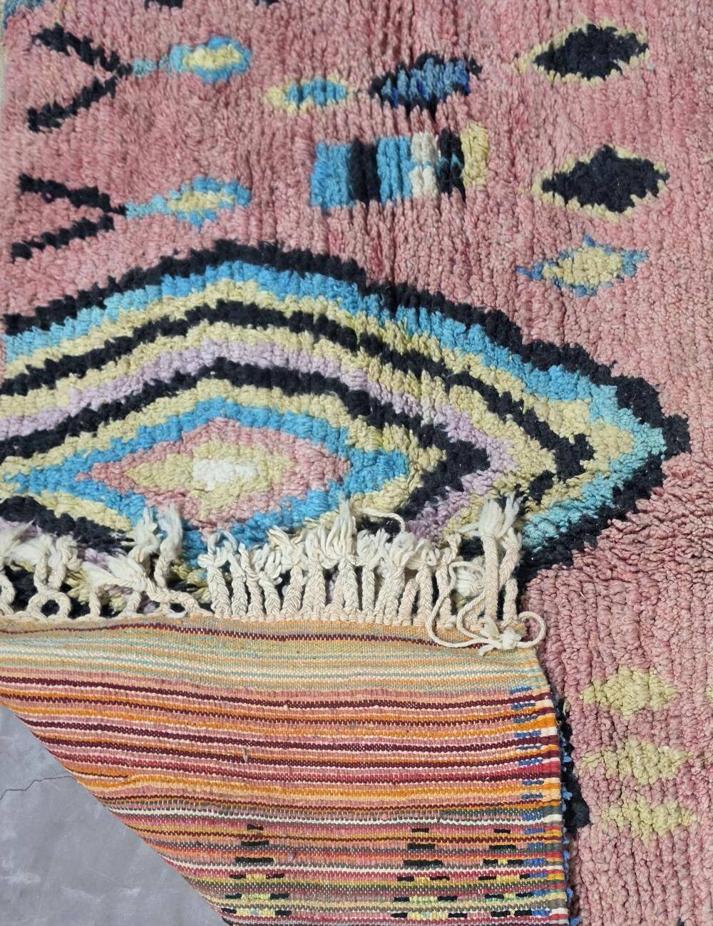 Berber Carpet Boujaad - 315 x 203 cm