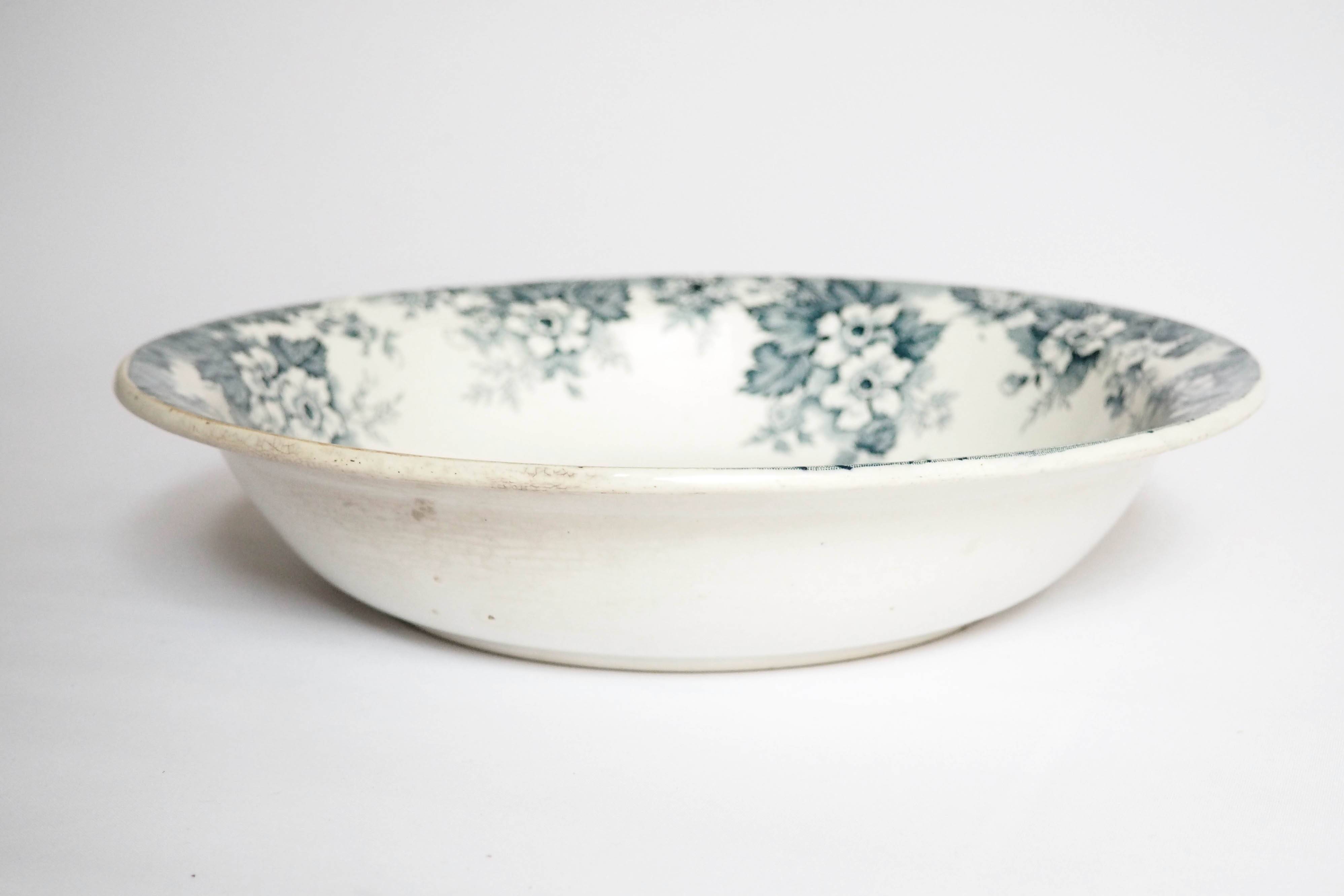 St Amand Iron Earth Salad Bowl