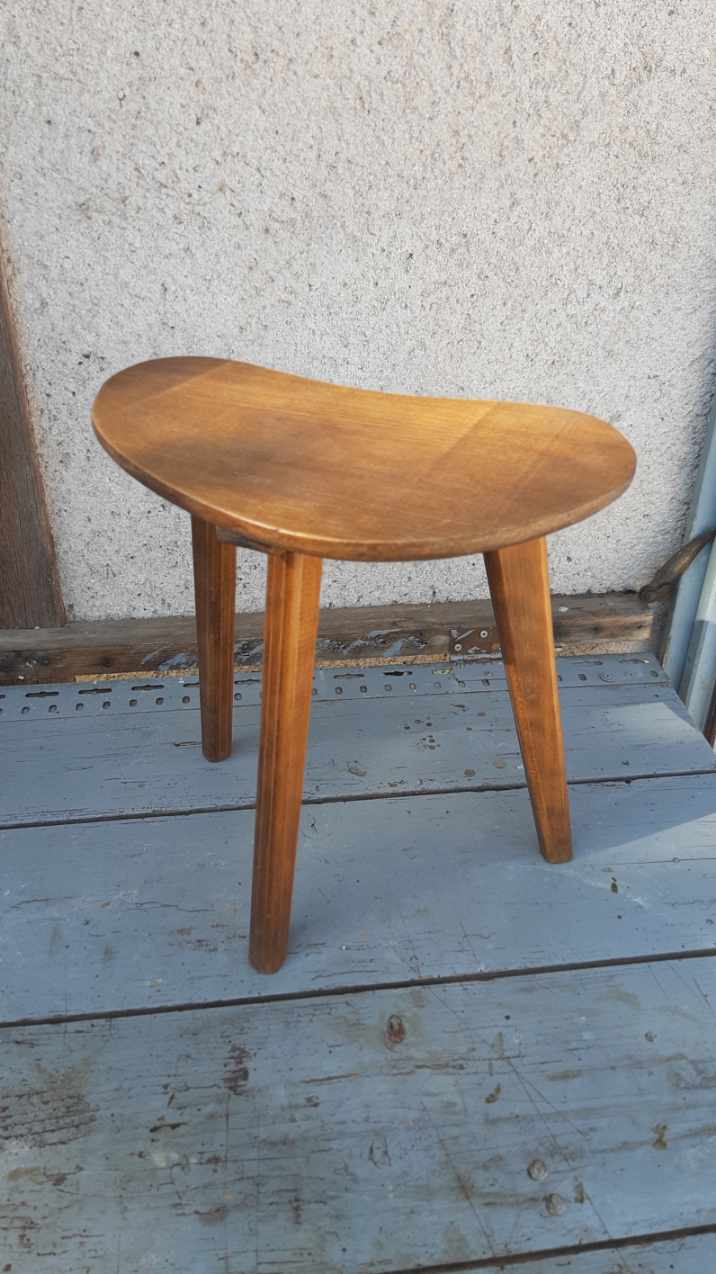 Tabouret tripode vintage en bois