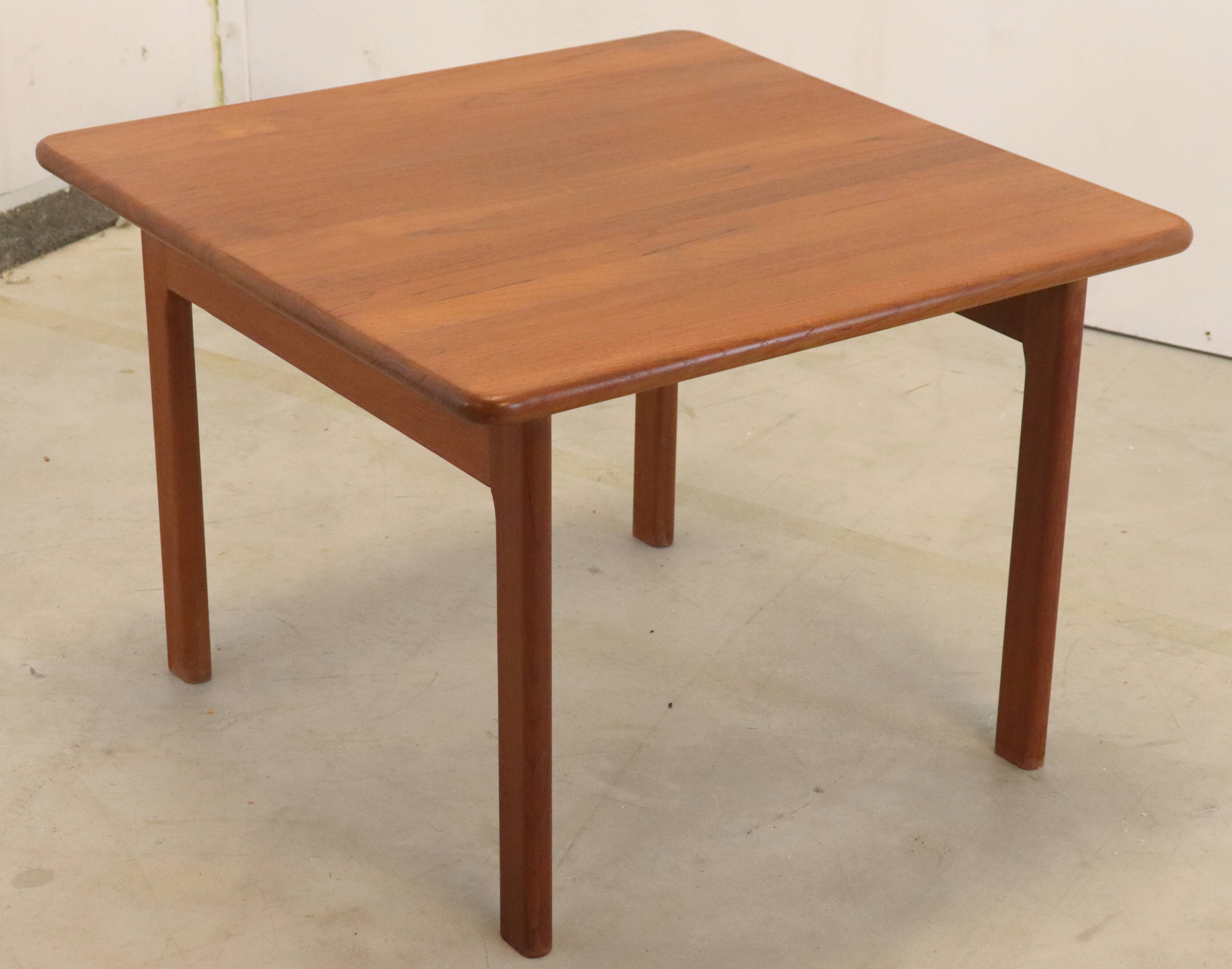 Table de salon design Deens 'Burkal'