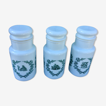 Lot of 3 pots of apothecary