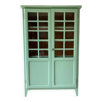 Armoire parisienne vitrée