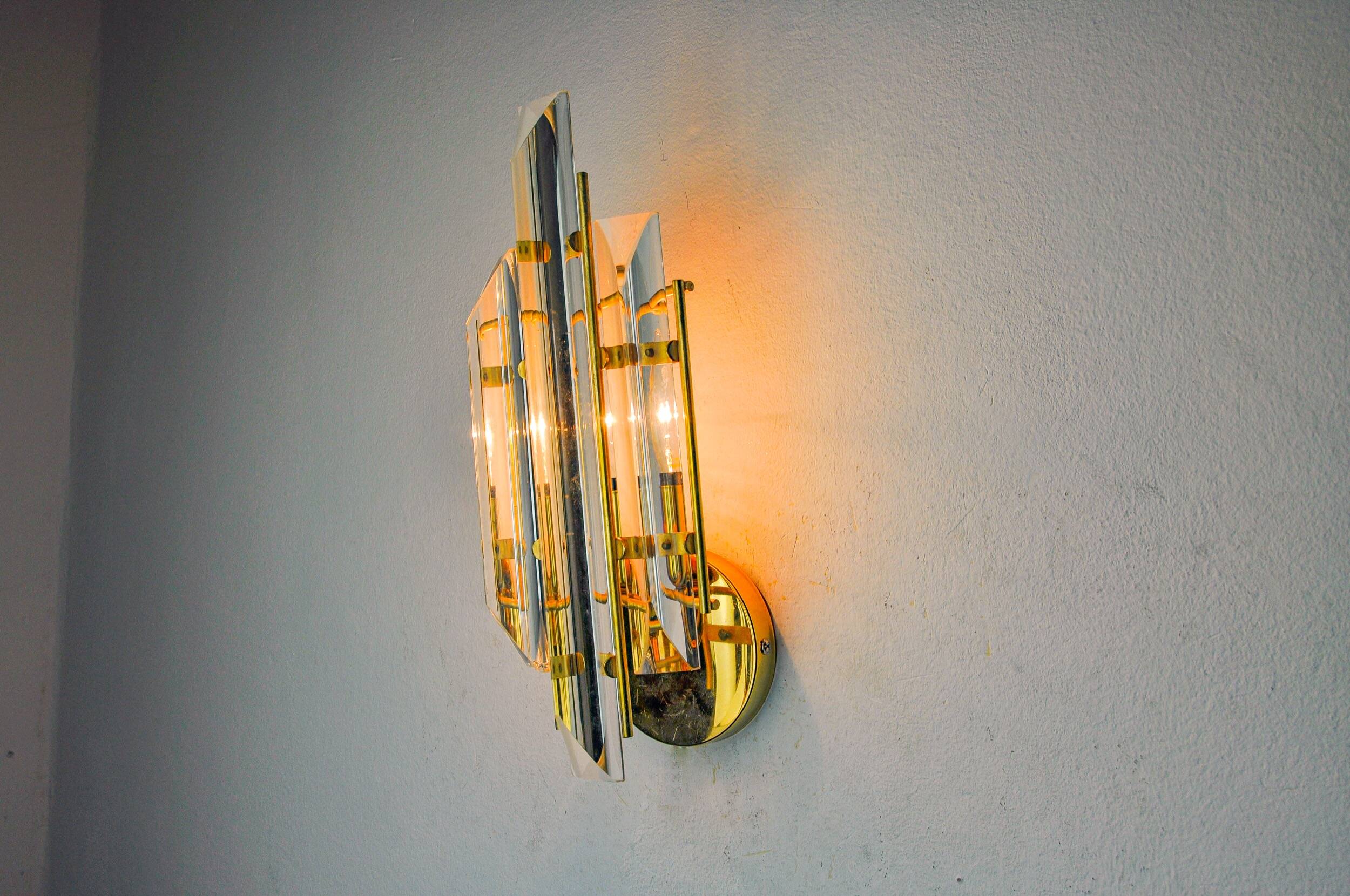 Venini wall lamp, triedri glass, murano, italy, 1970
