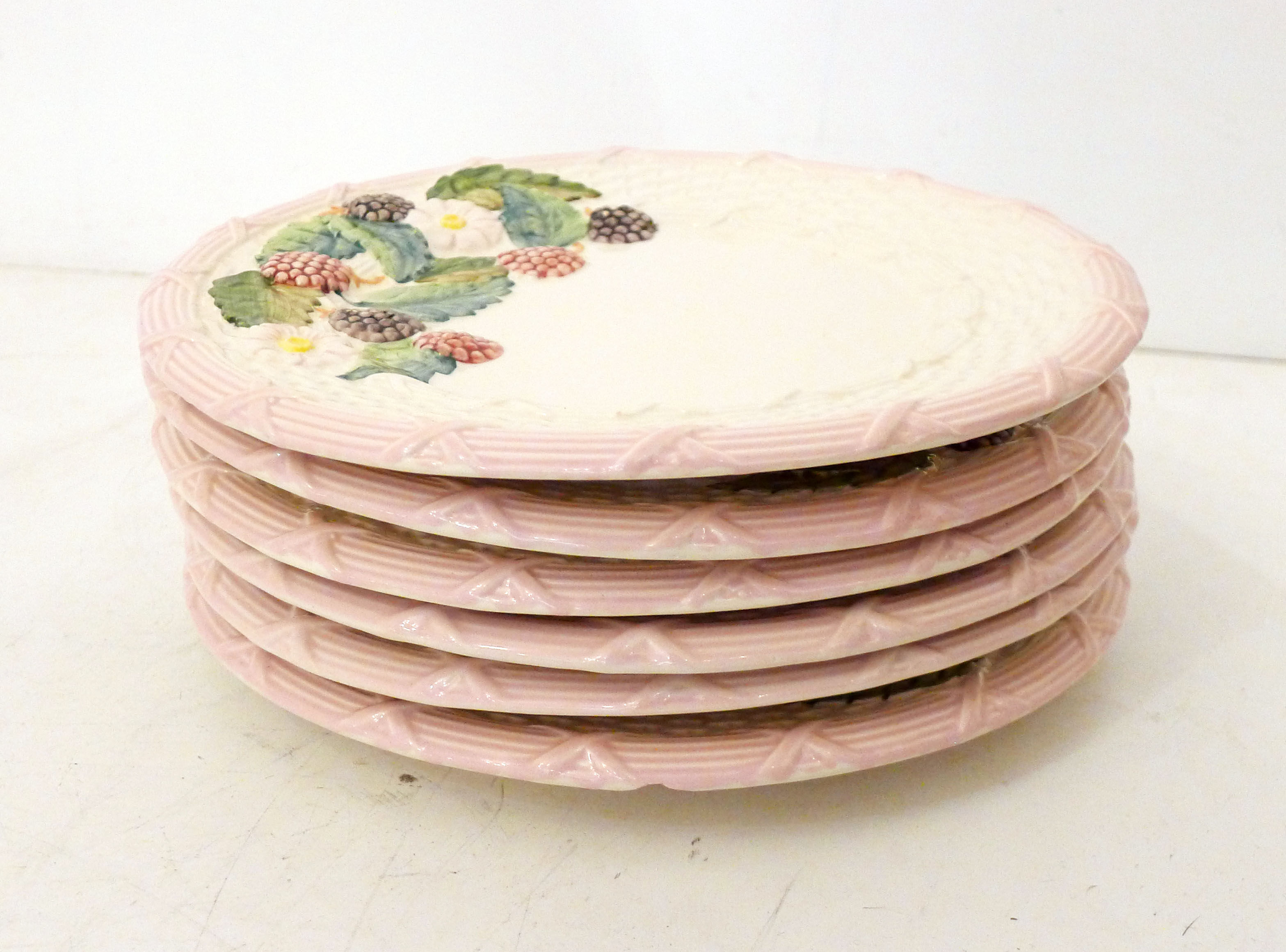 Set of 6 plates blackberries slurry