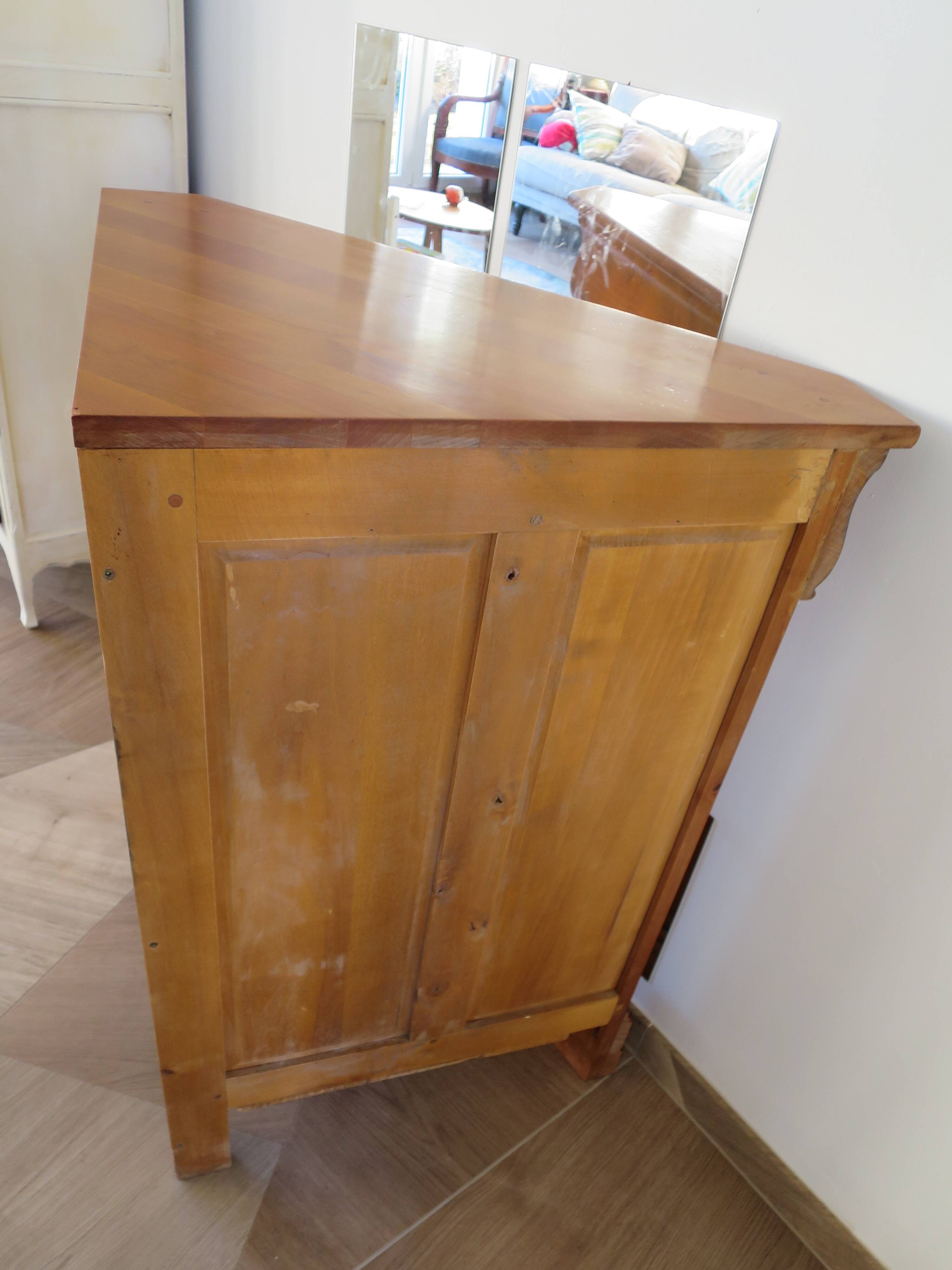 Beautiful corner cupboard - cherry stain - Drawer - one door - Louis Philippe style