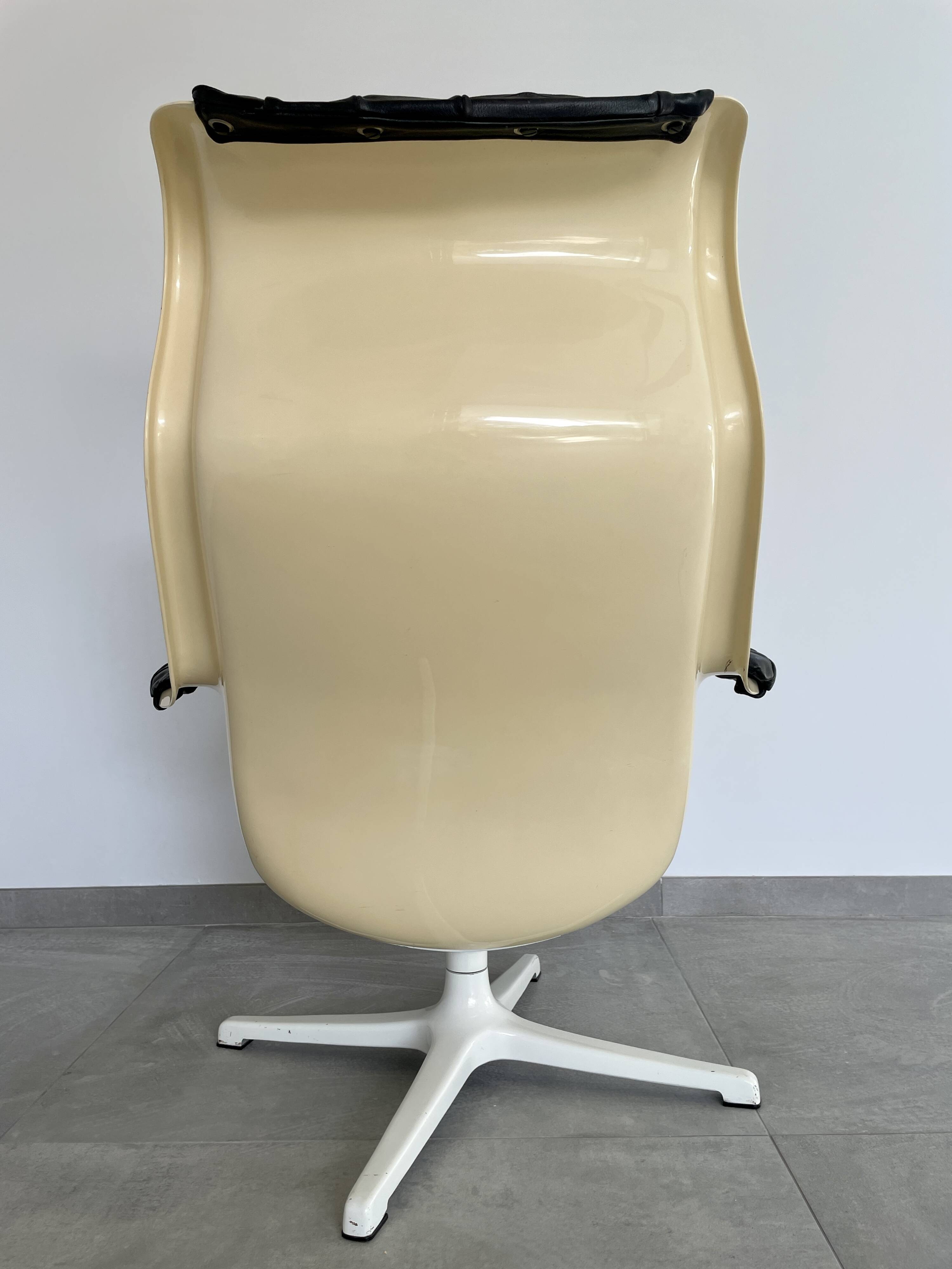 Galaxy armchair by Alf Svensson for Dux