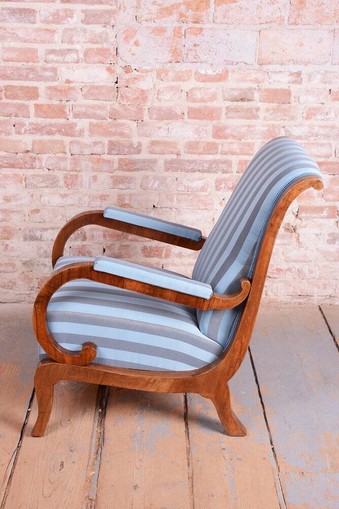 Biedermeier Armchairs in Oak, Spruce and Walnut, Austria, 1830s, Set of 2