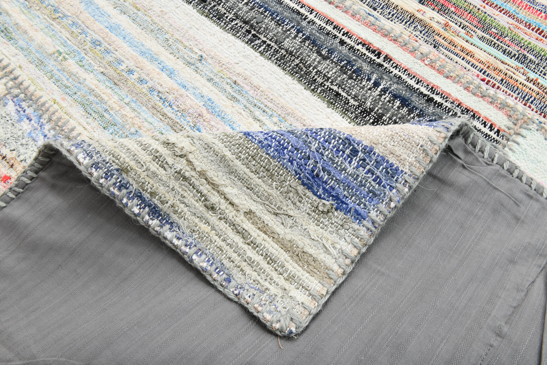 Bohemian ethnic rug 308x207cm