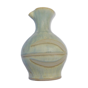 Pichet ou vase en céramique émaillé, signature au cul a identifier