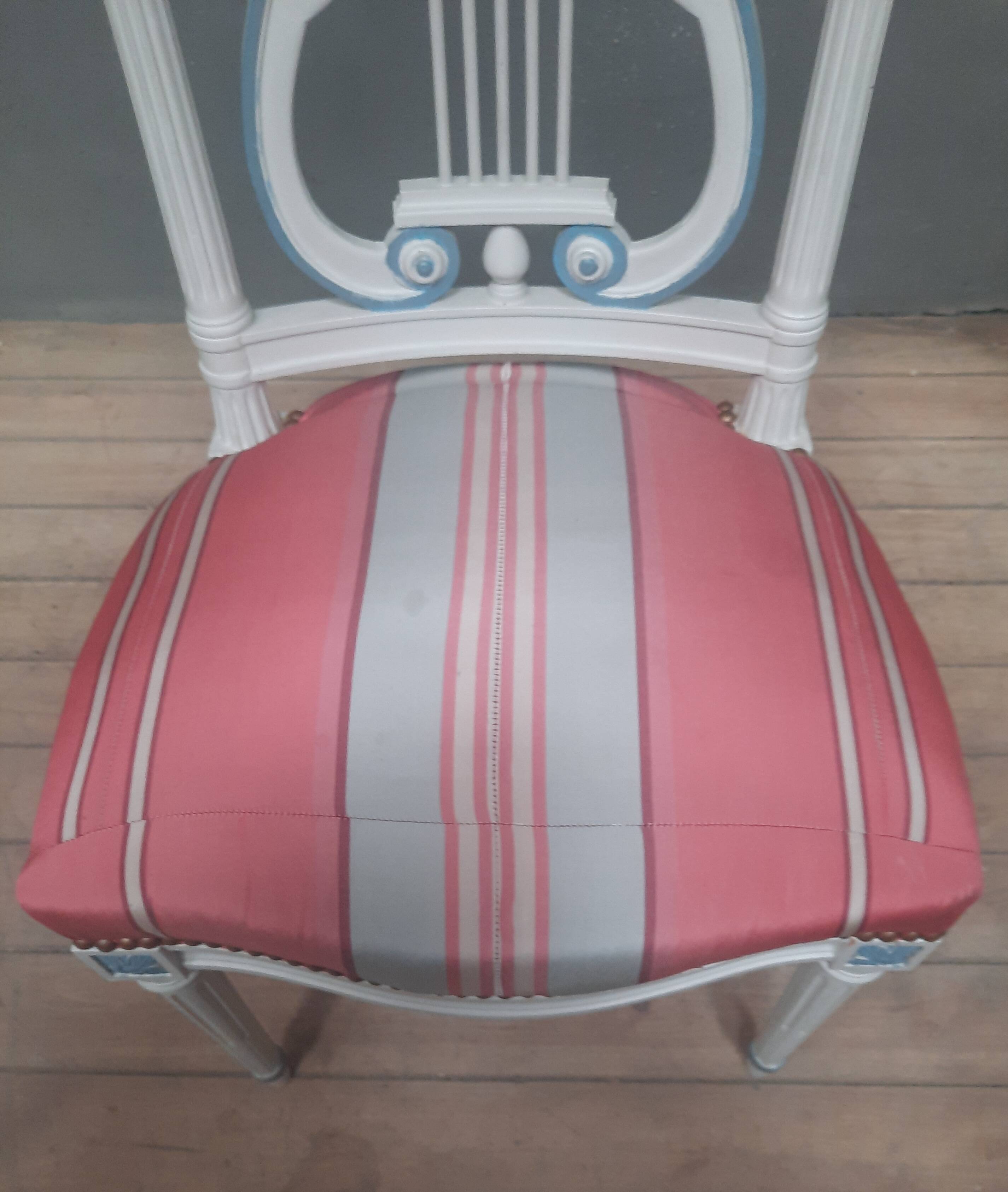 Louis XVI style lacquered chair with lyre back