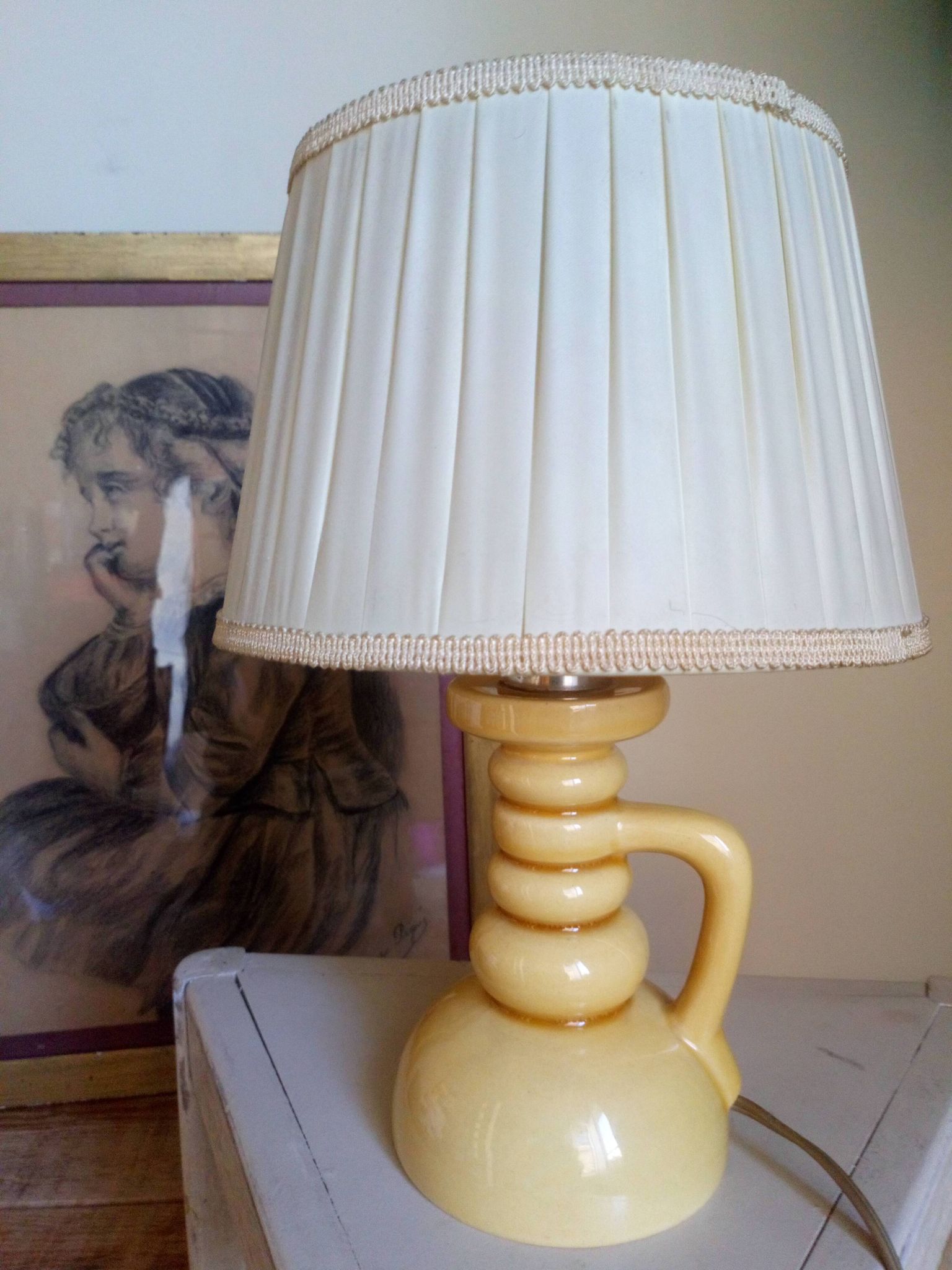 Vintage ceramic bedside lamp