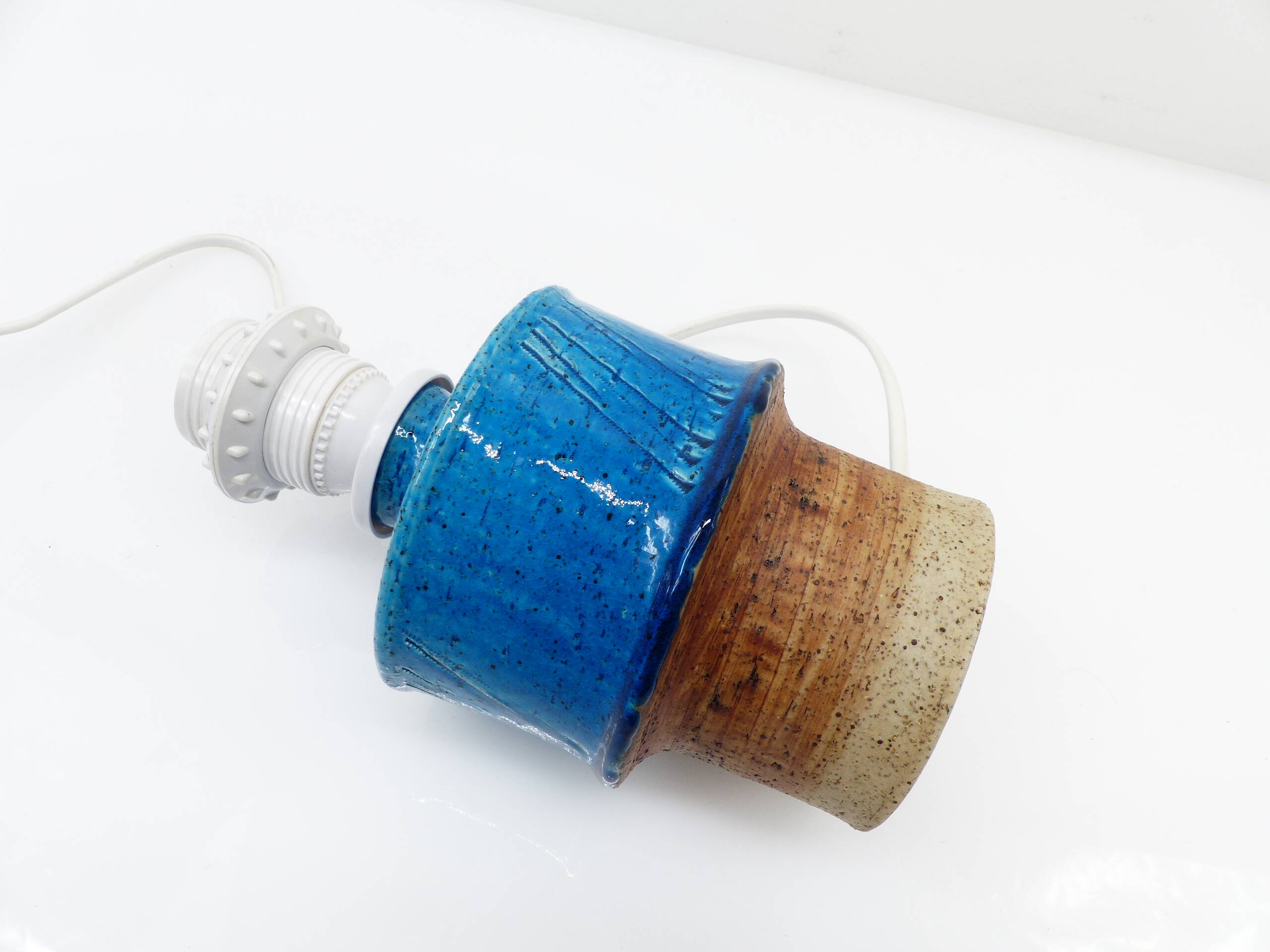 Lampe de table en grès bleu par Inger Persson pour Rörstrand, Suède, années
