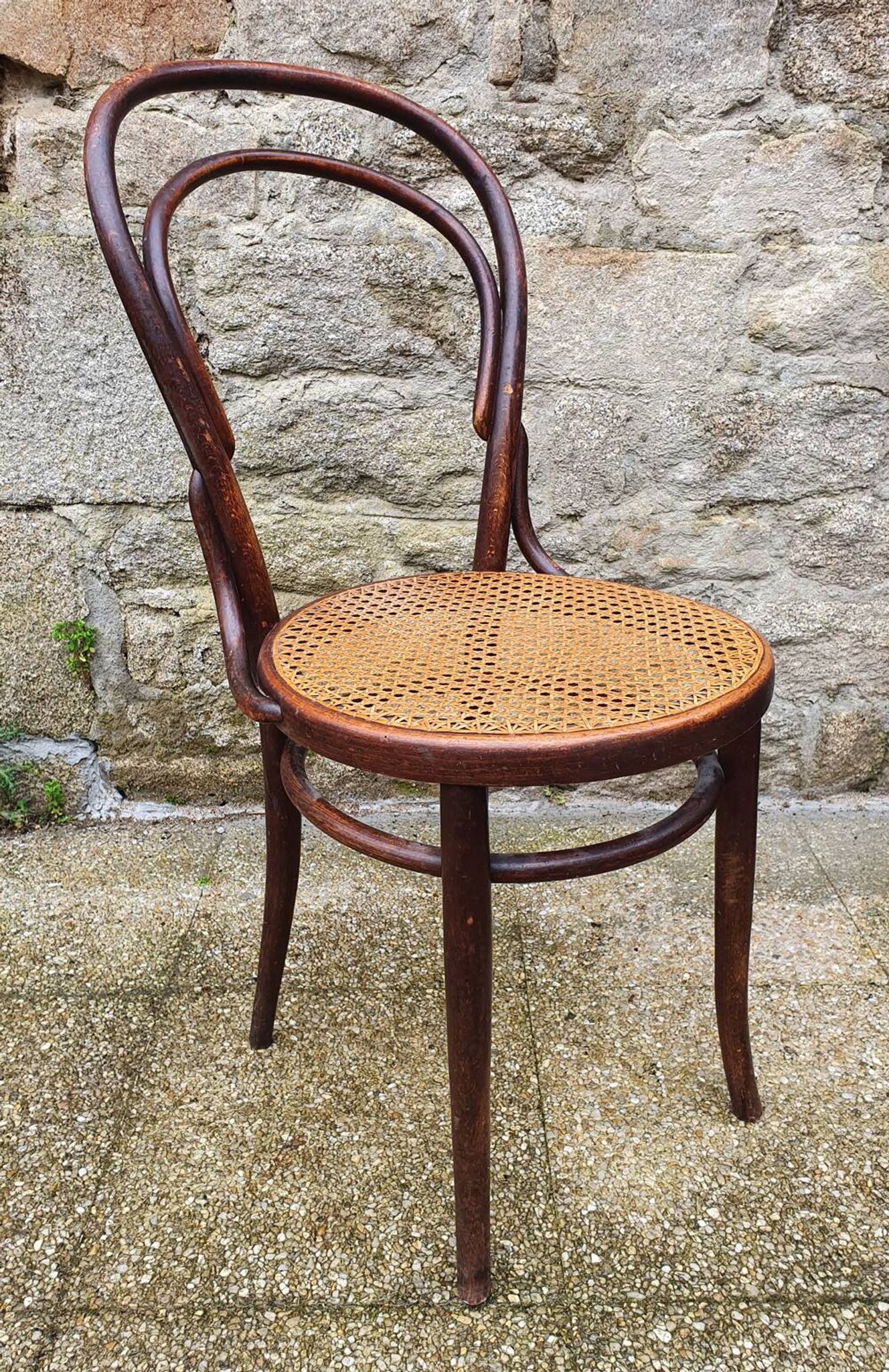 Chaise de bistrot Brune 1904, bois courbé, chêne foncé