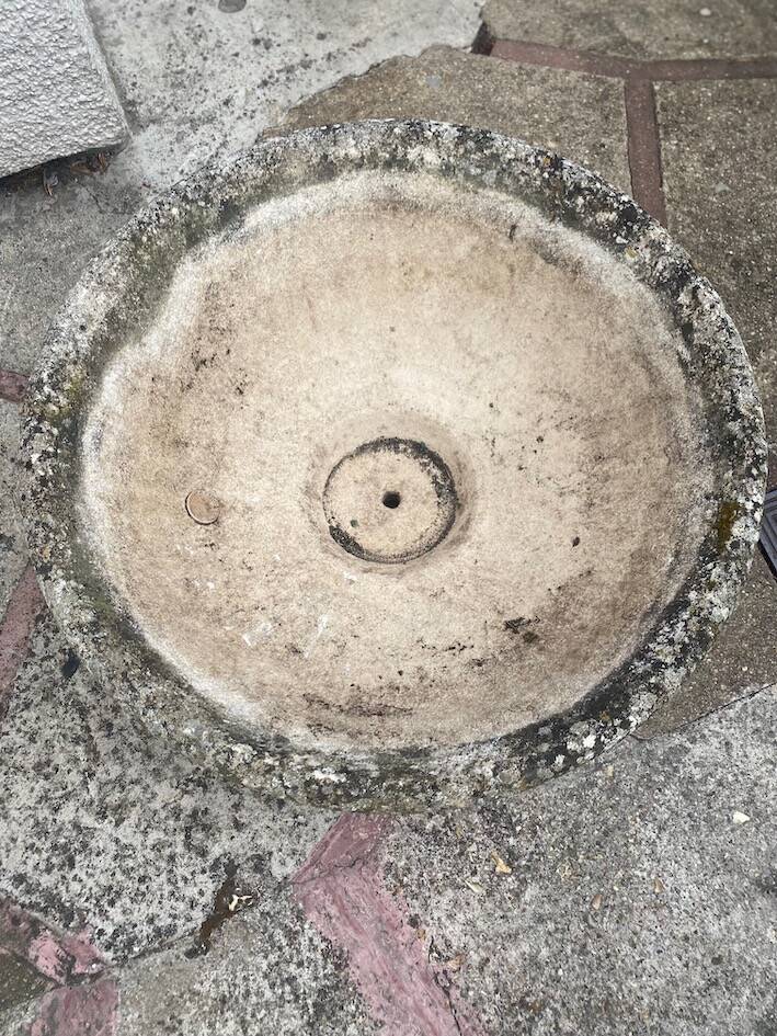 Stone sink 1960