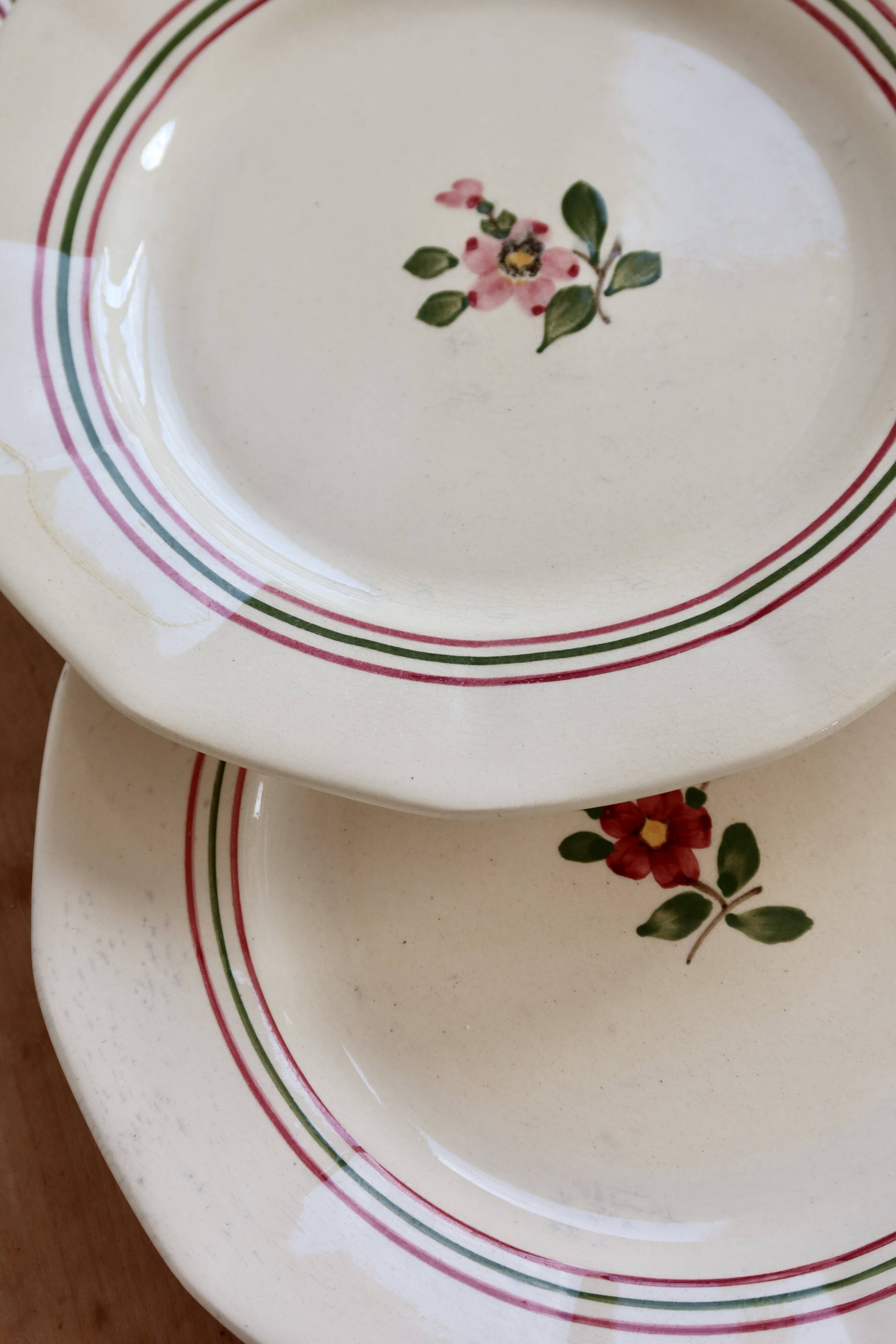 6 antique flat plates made of ironstone from Sarreguemines - Armelle model