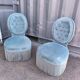 Paire de chauffeuses fauteuils anciens