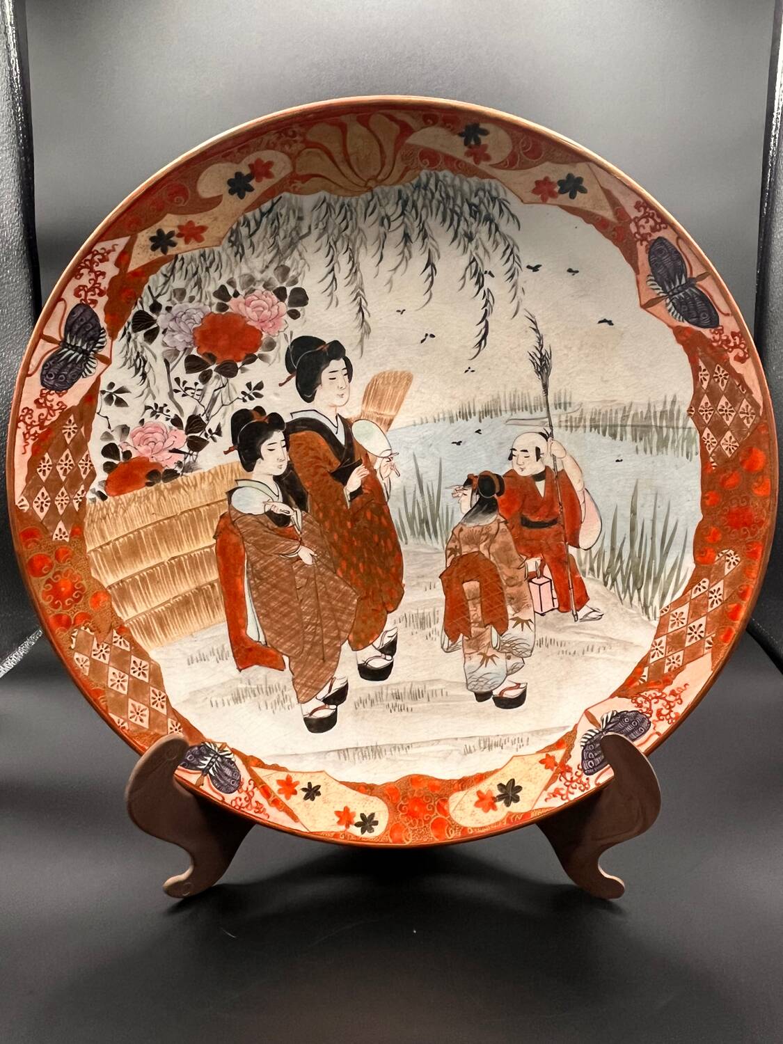 Ancient Japanese porcelain plate – Meiji period, 19th century
