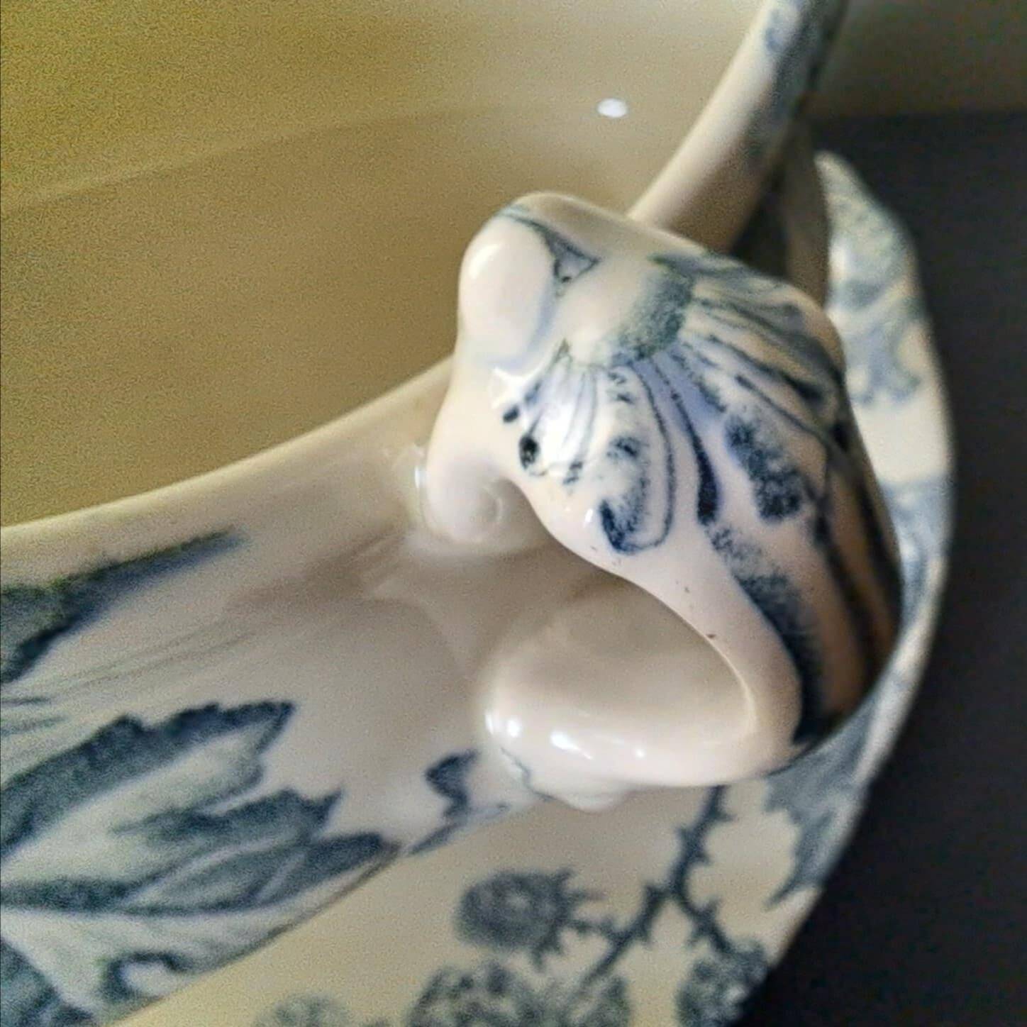 Creil Montereau iron clay sauce boat