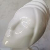 Lampe femme céramique globe opaline