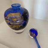 Ovoid bottle of master glassmaker Jean-Claude Novaro in perfect condition