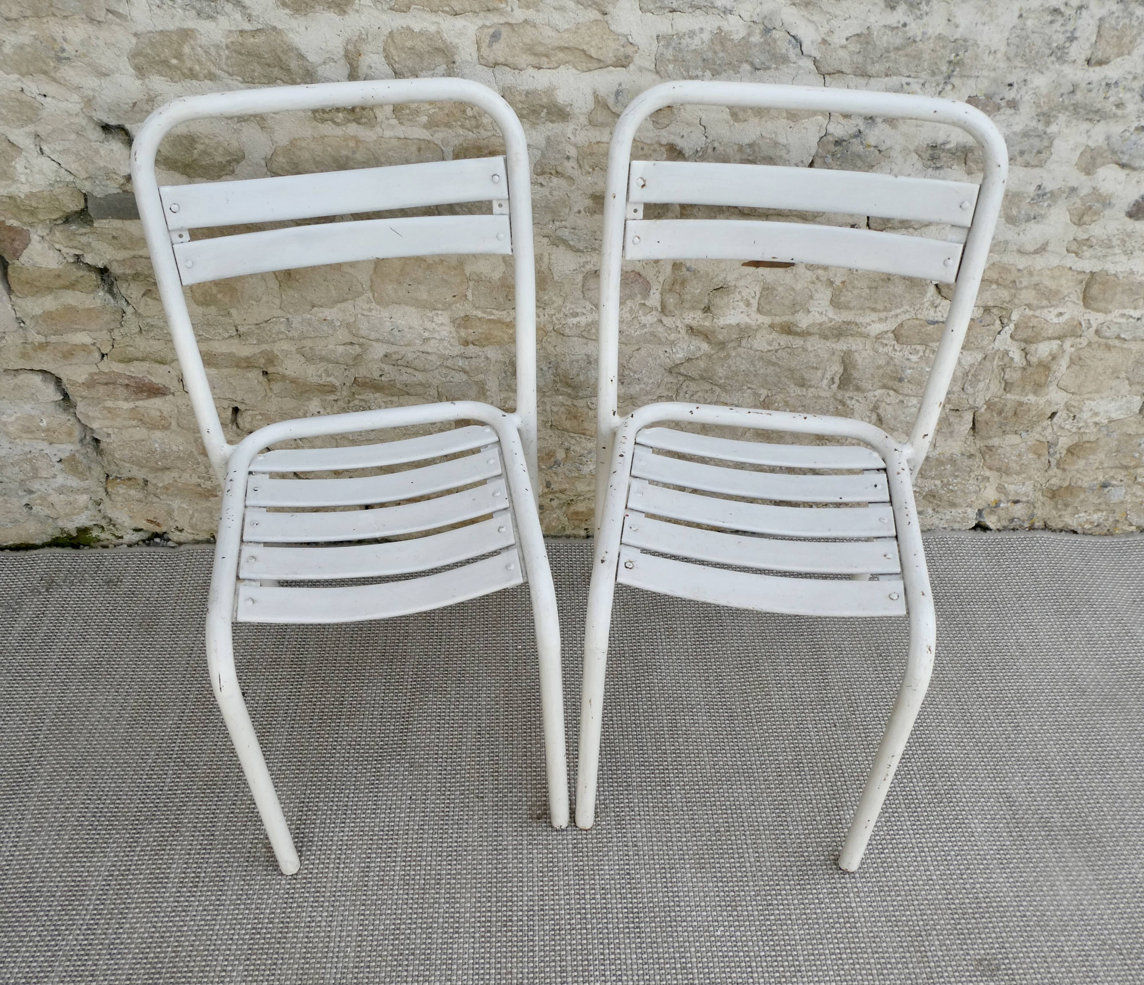 Set of 4 Metal Bistro Chairs Tolix T2