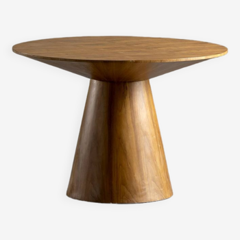 Table Wesley 53 Round Denmark 2000s