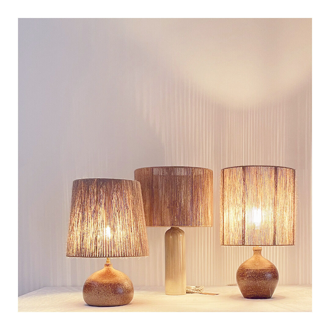 Sandstone lamp and jute thread