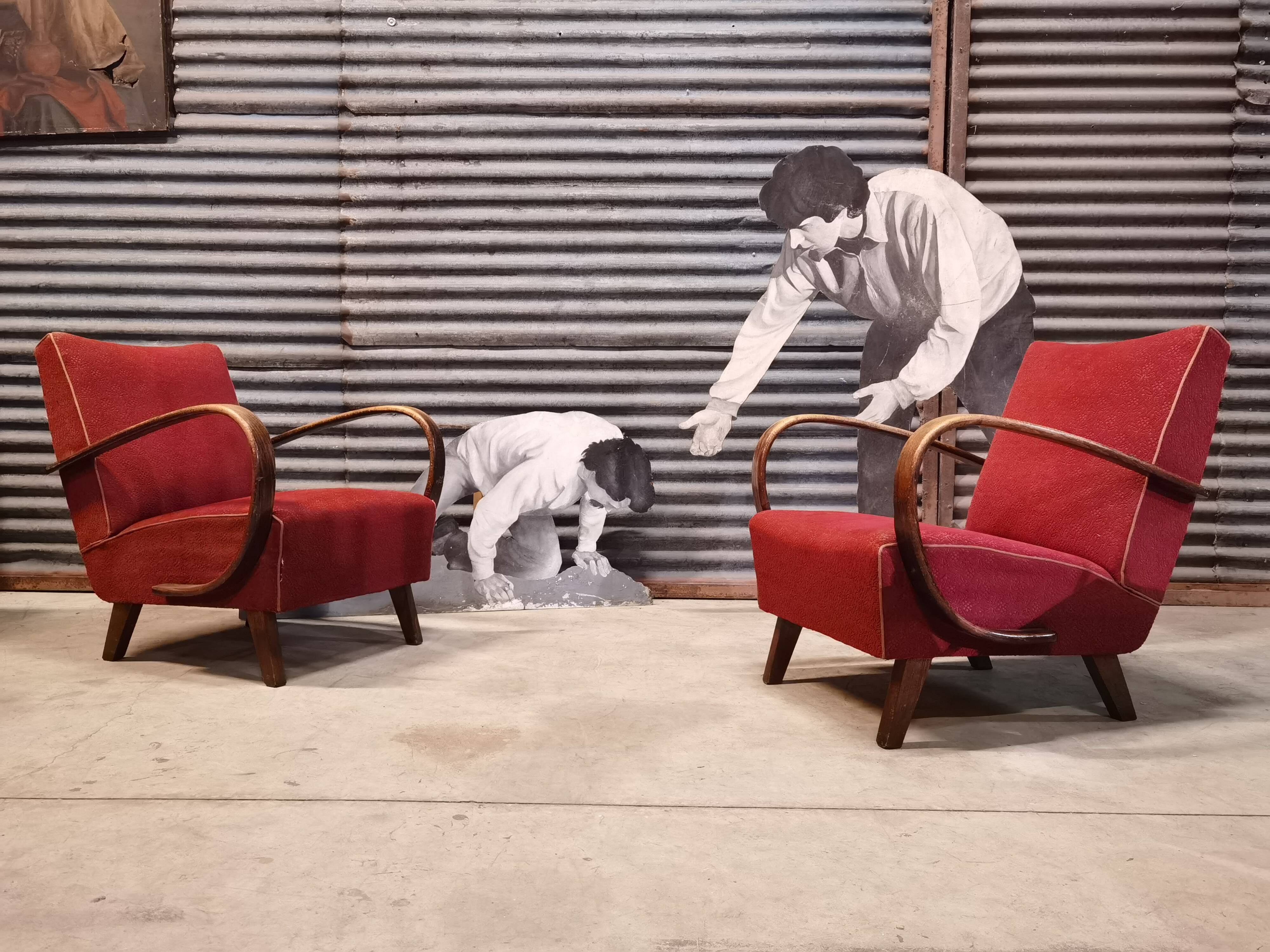 Pair of H 410 armchairs by Jindřich Halabala for Up Zavody