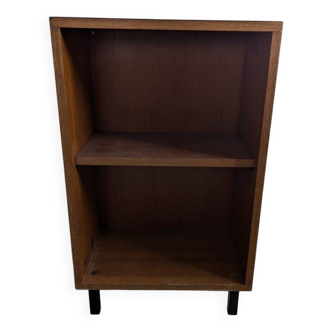 Vintage shelving unit