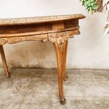 Baroque oval coffee table