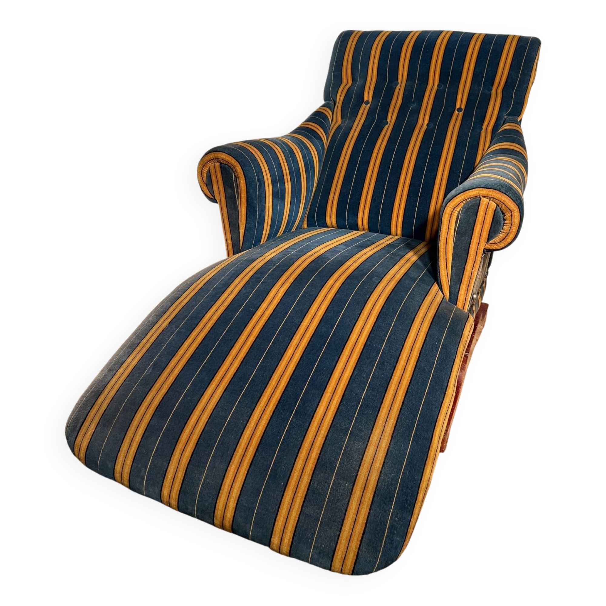 Dr Pascaud's Le Surrepos lounge chair, 1920s velvet chaise longue