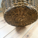 Vintage wicker pan