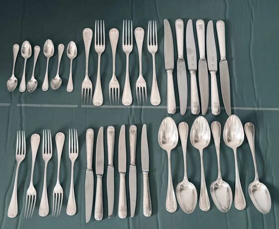 Antique Christofle Marot Bérain cutlery set – Silver-plated metal – 35 pieces for 6 people