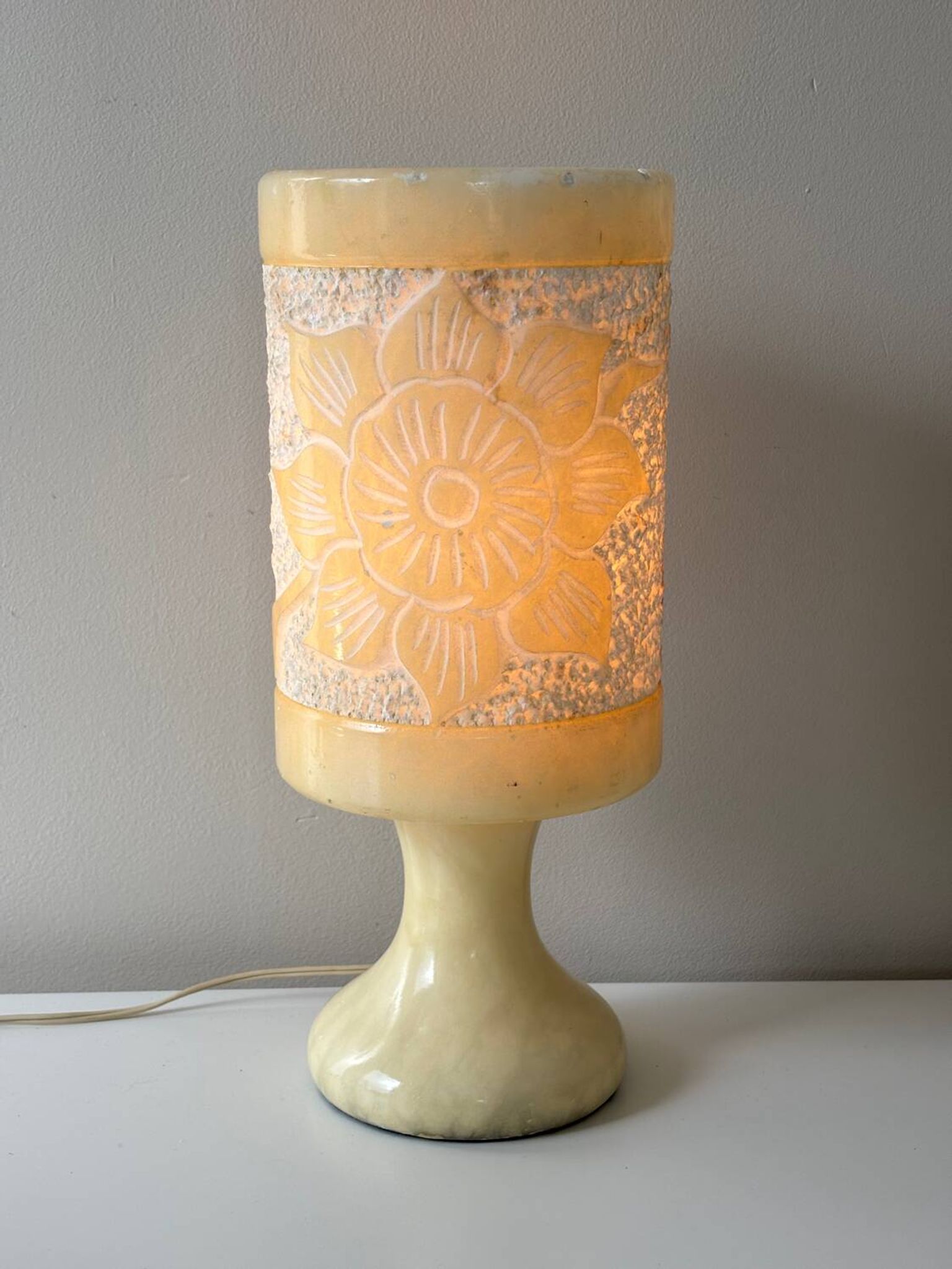 Lampe en albâtre