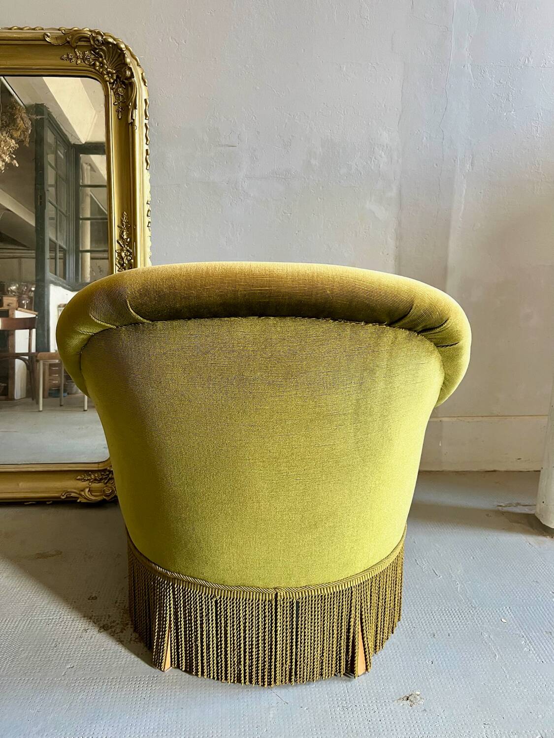 Fauteuil crapaud velours kaki