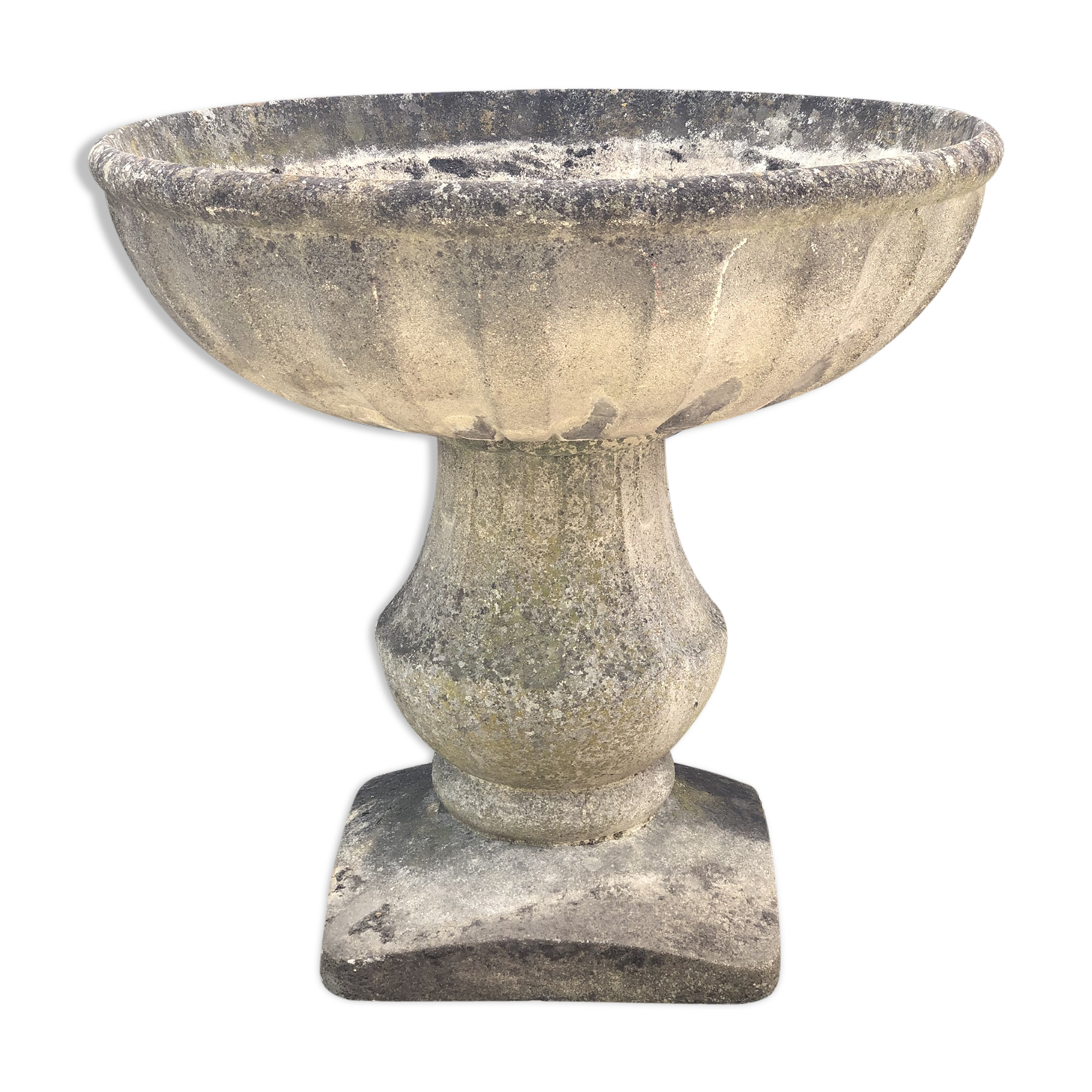 70 ' S cement garden basin