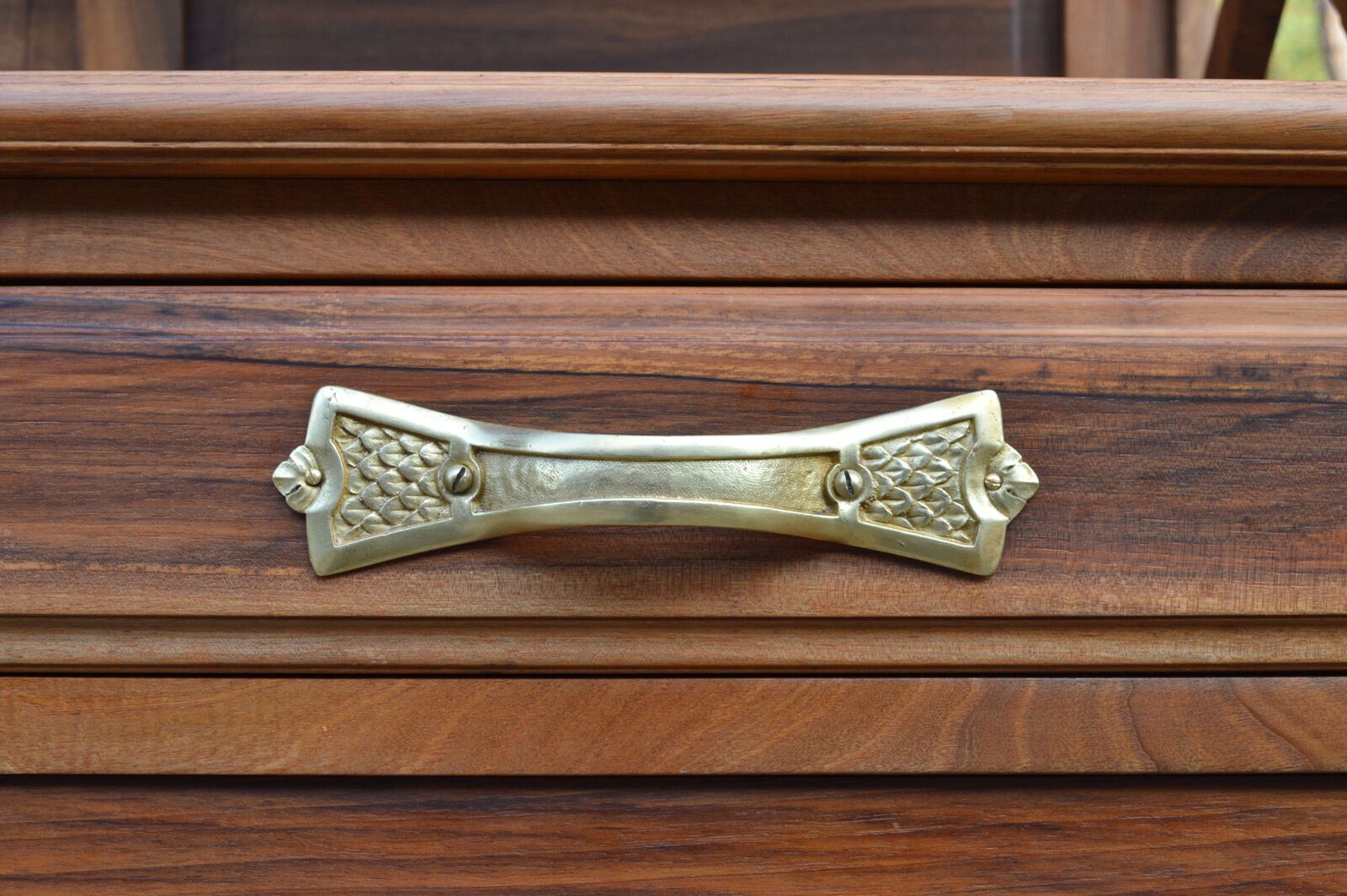 Art nouveau buffet by la ruche en merisier sculpté, 1911