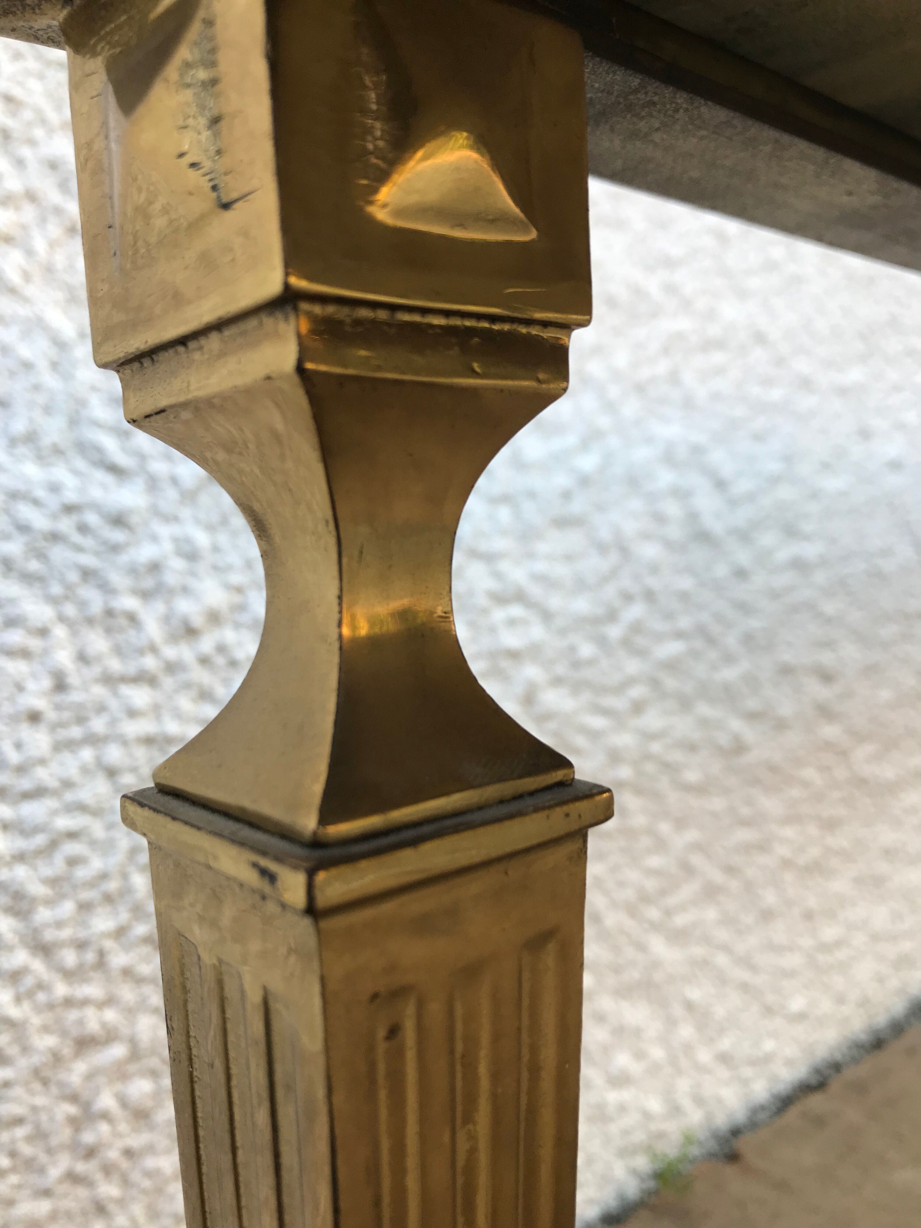 Table low marble and golden bronze