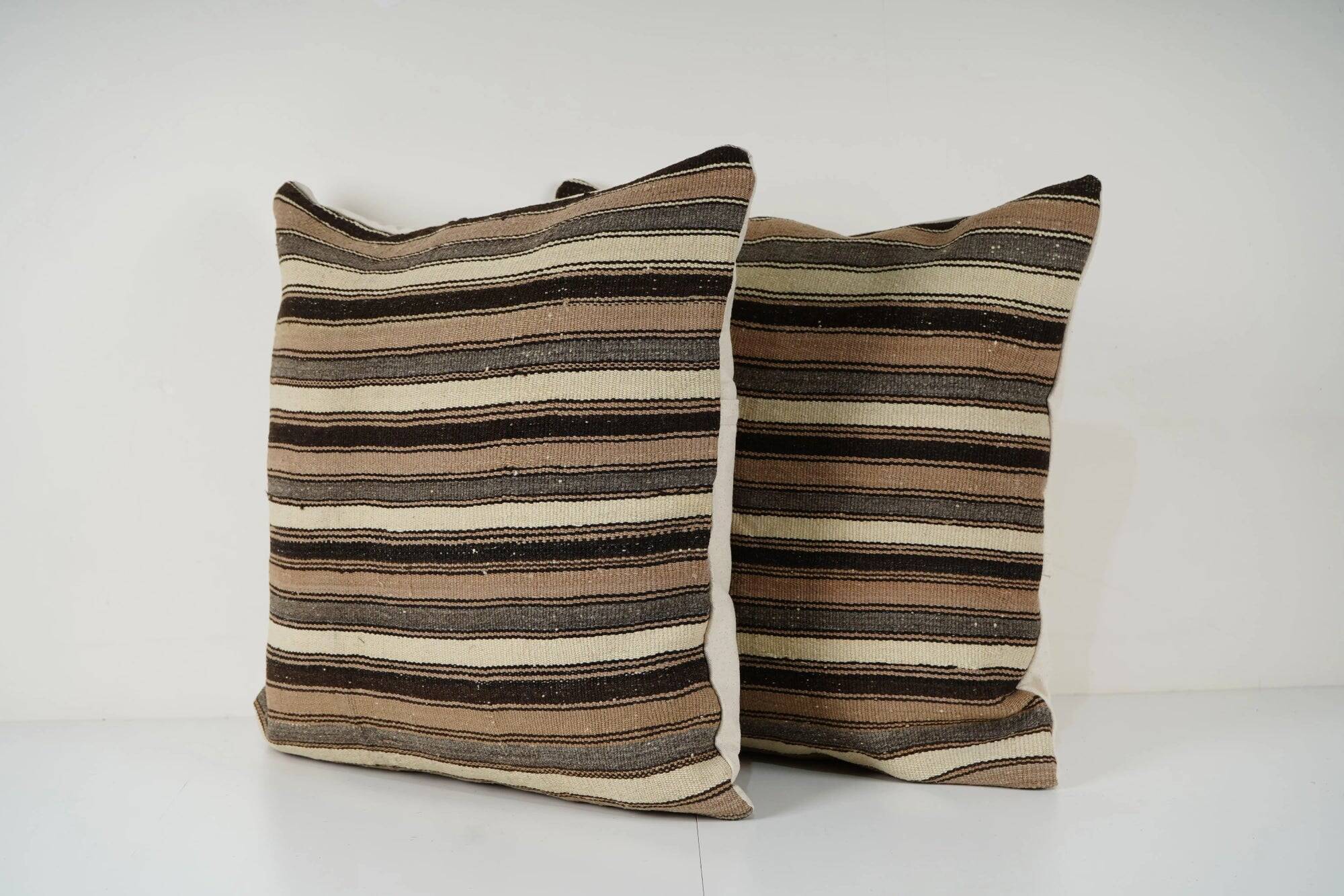 Set of 2 vintage kilim cushion covers 61x61 cm